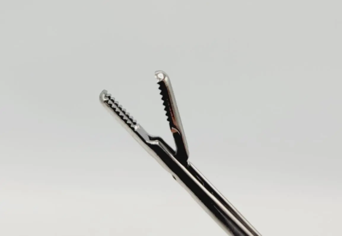 Acufex 011012 Cupped Grasping Forceps 2.7mm Arthroscopy 9-1/2" - Image 2