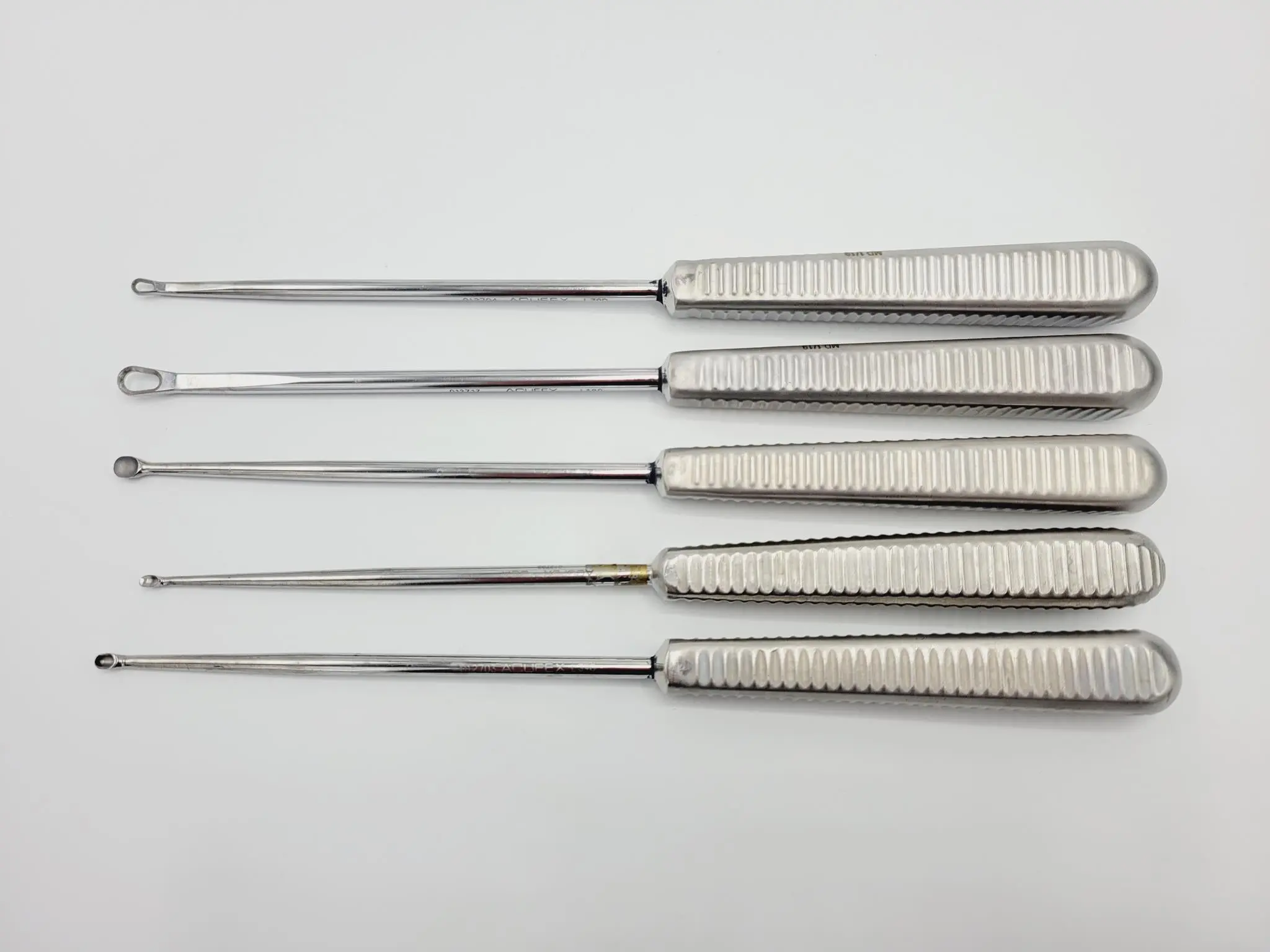 Acufex Curettes Regular & Ring w/ Sterilization Case Set of 5 - Image 3