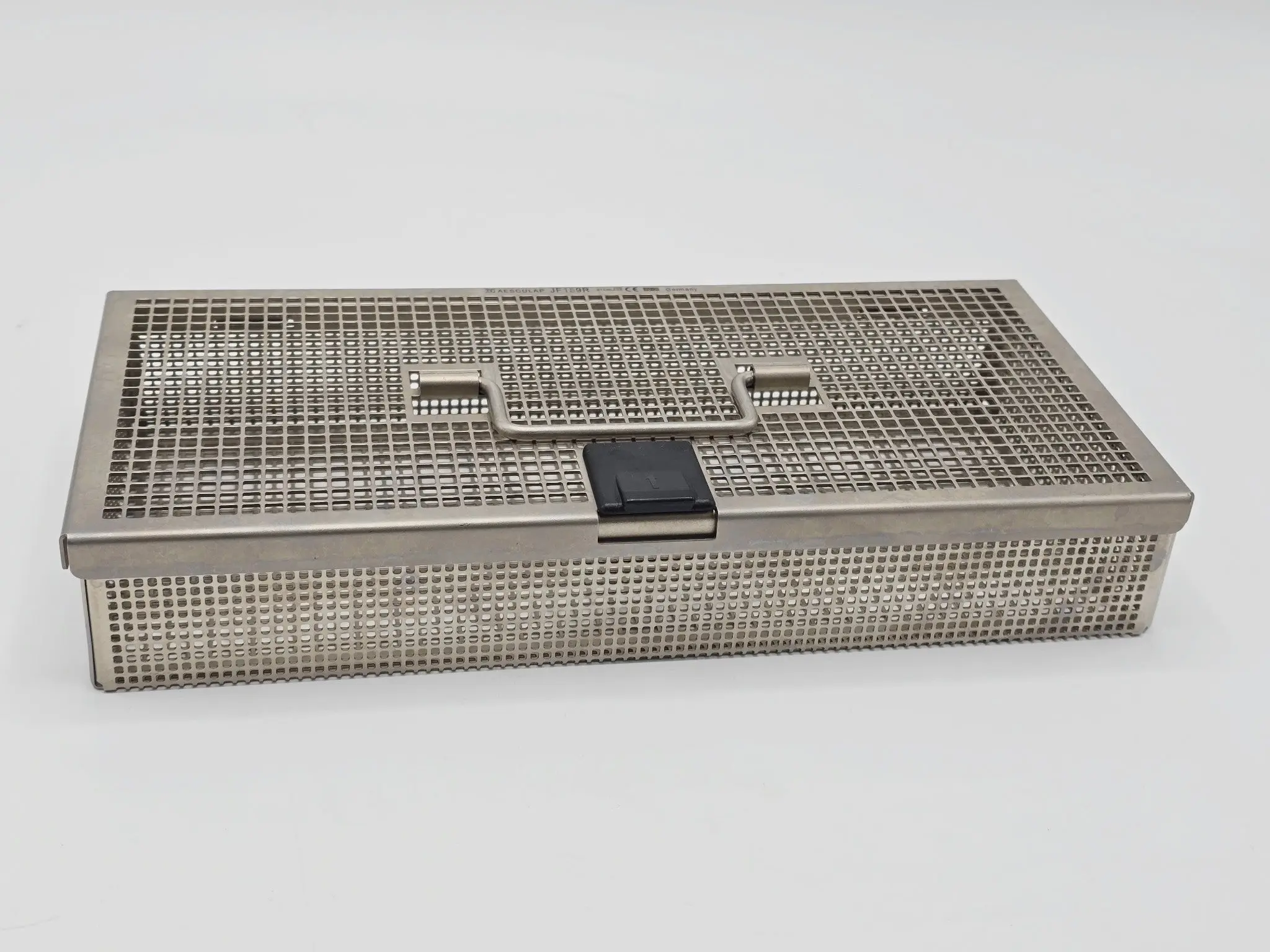 Aesculap JF159R Perforated Basket w/ Lid 10x5x1 - Image 2