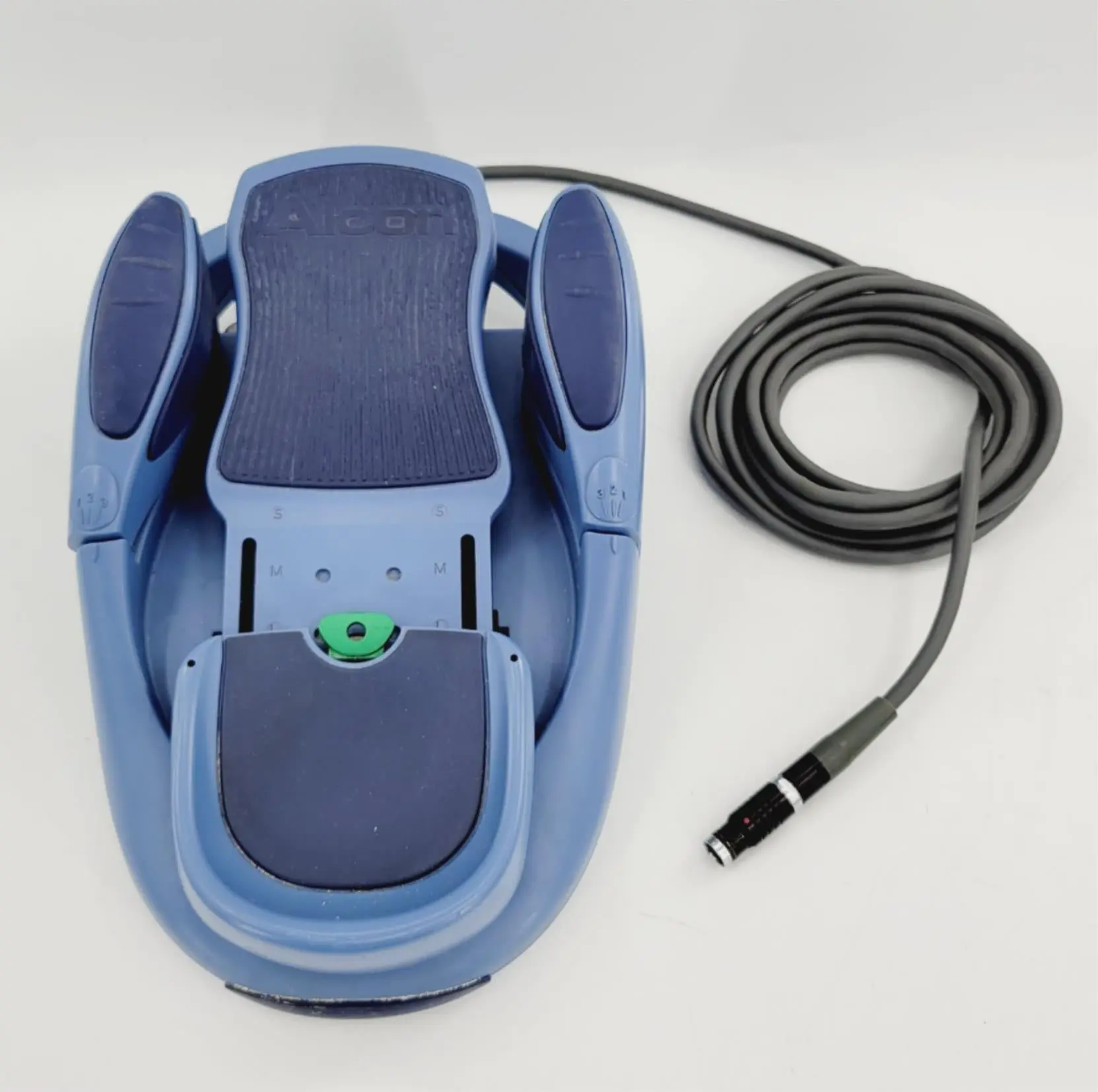 Alcon 8065750403 Infiniti Enhanced Footswitch - Image 2