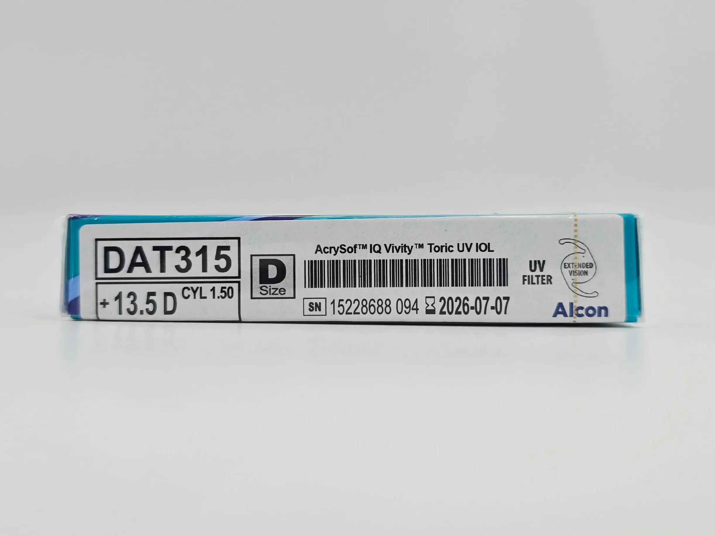 Alcon DAT315.135 AcrySof IQ Vivity Toric UV Absorbing Extended Vision IOL +13.5 D Size D 1/EA - Image 4