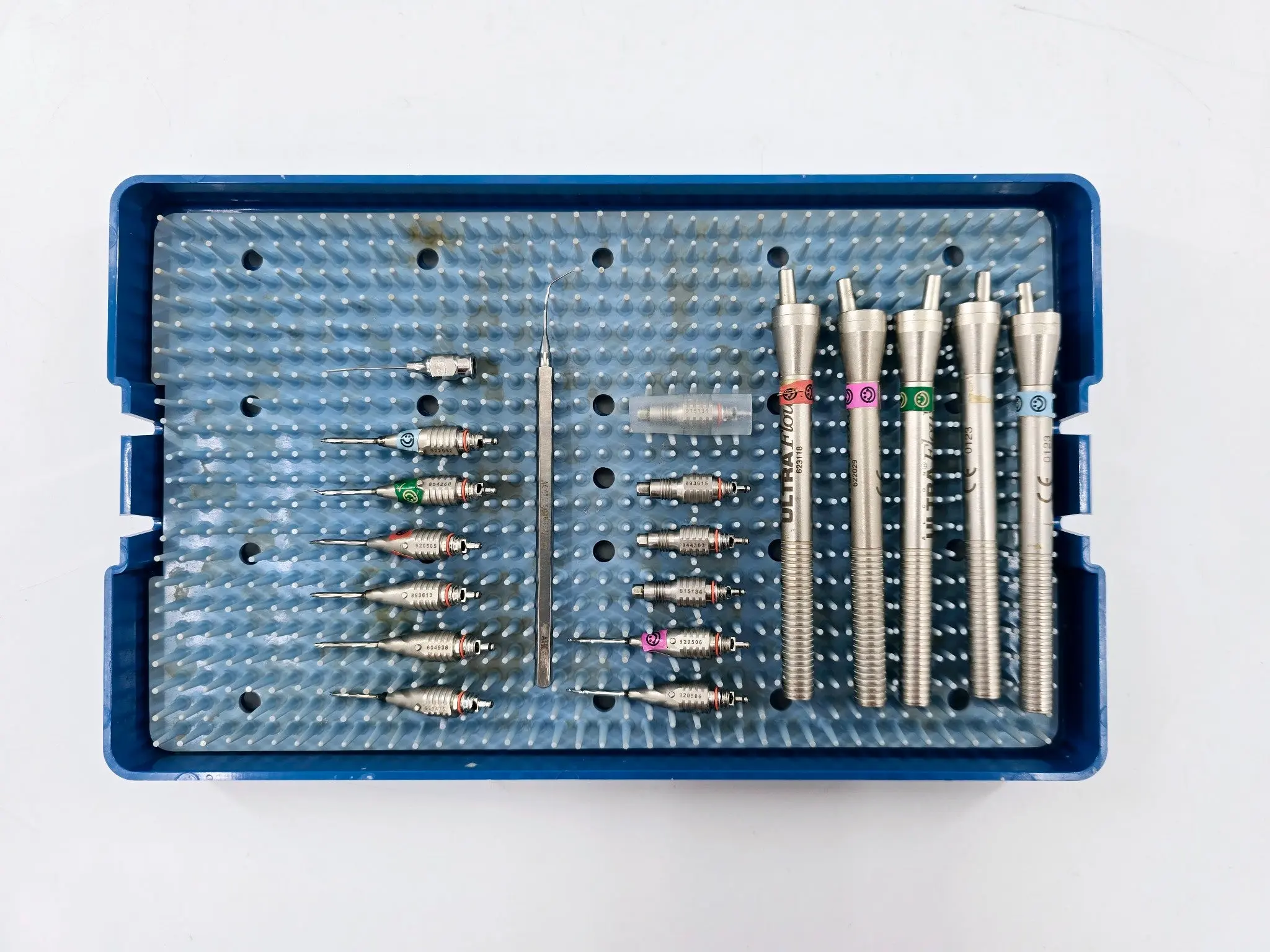 Alcon Ultraflow Handpieces (5) & Assorted Tips 20-Piece Cataracts Set w/ Case - Image 4