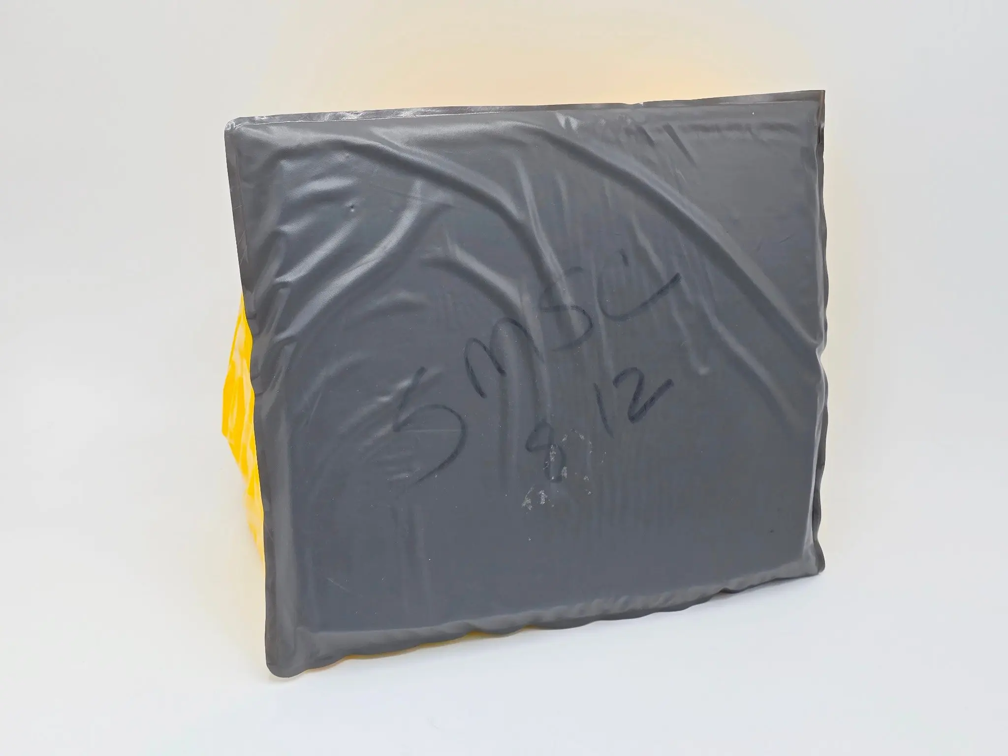 Alimed Yellow Gel Surgical Patient Positioner Pad Dual Contour 11x9x6 - Image 4