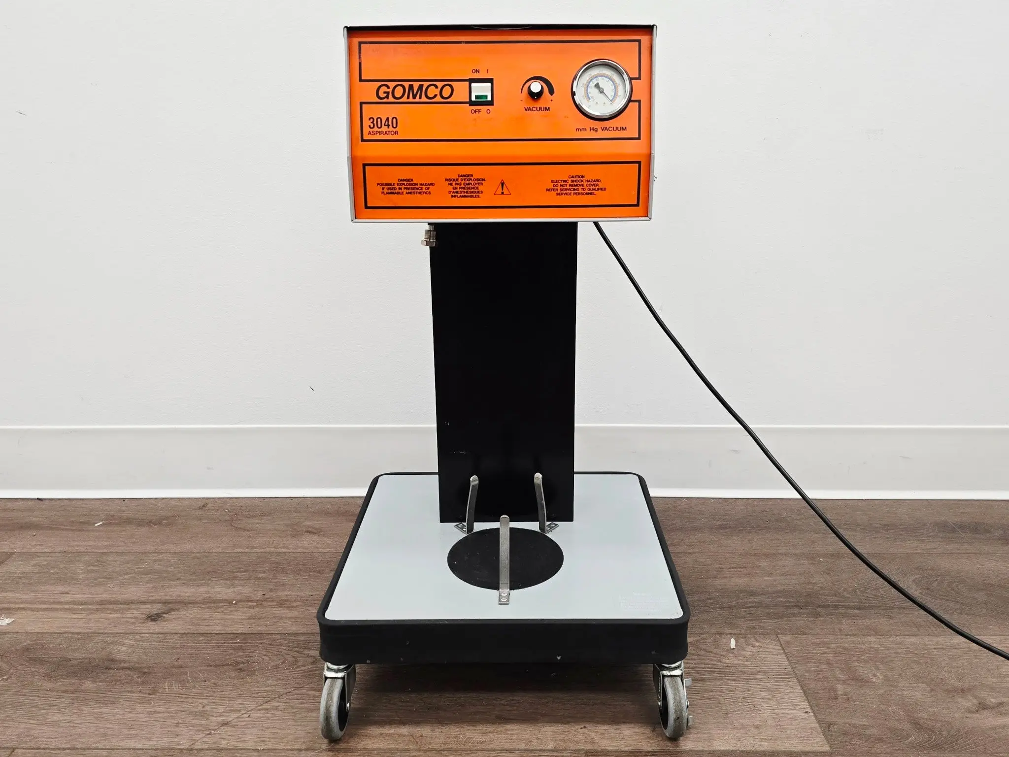 Allied Medical 3040 GOMCO General Use Aspirator - Image 3