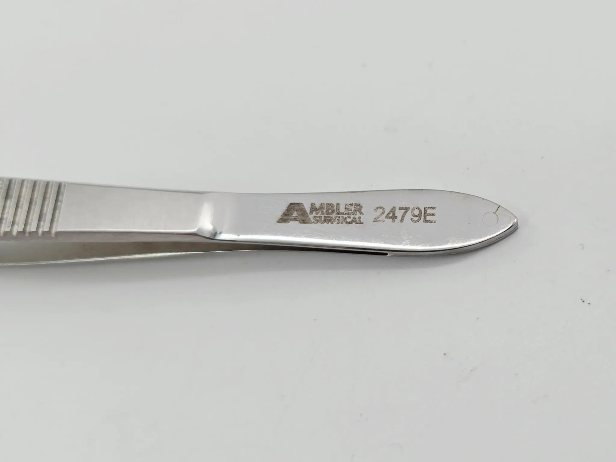 Ambler Surgical 2479E Nugent Utility Forceps 10mm Tips Angled 45° 4-1/4" - Image 3