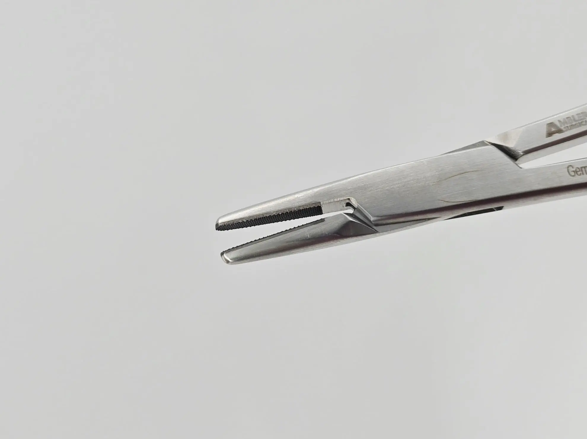 Ambler Surgical 52-241 Mayo-Hegar Needle Holder w/ TC Inserts Straight 9" - Image 4
