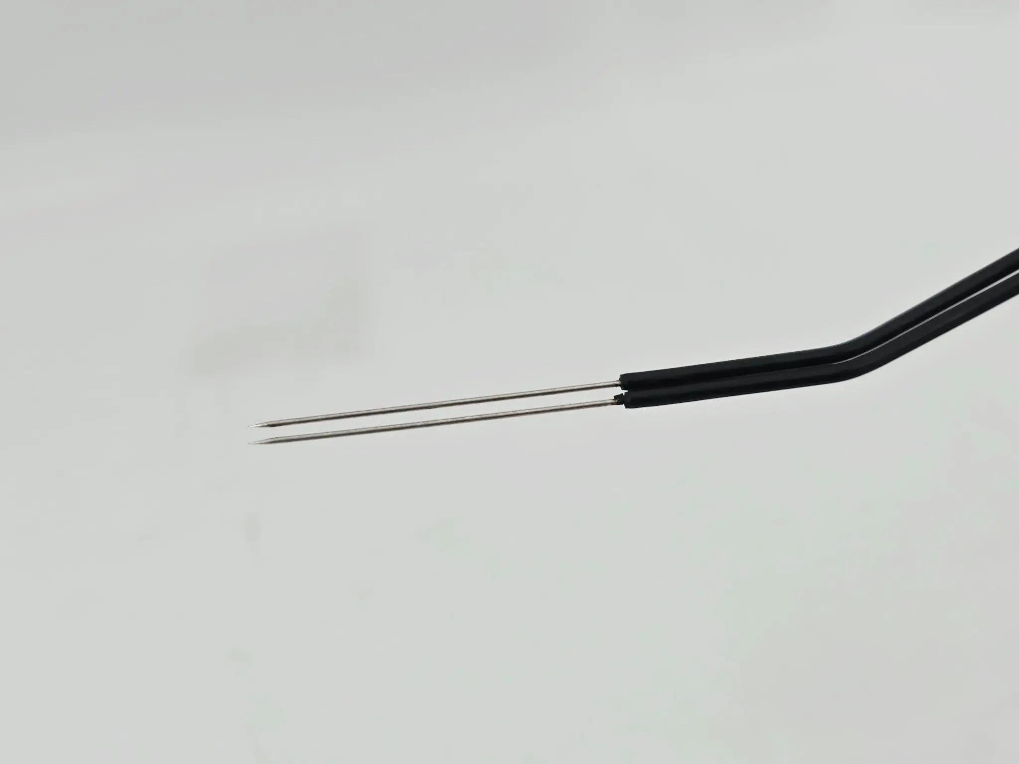 Ambler Surgical EL-5970 Dennis Bipolar Submucosal Turbinate Probe w/ Cord & Case - Image 6