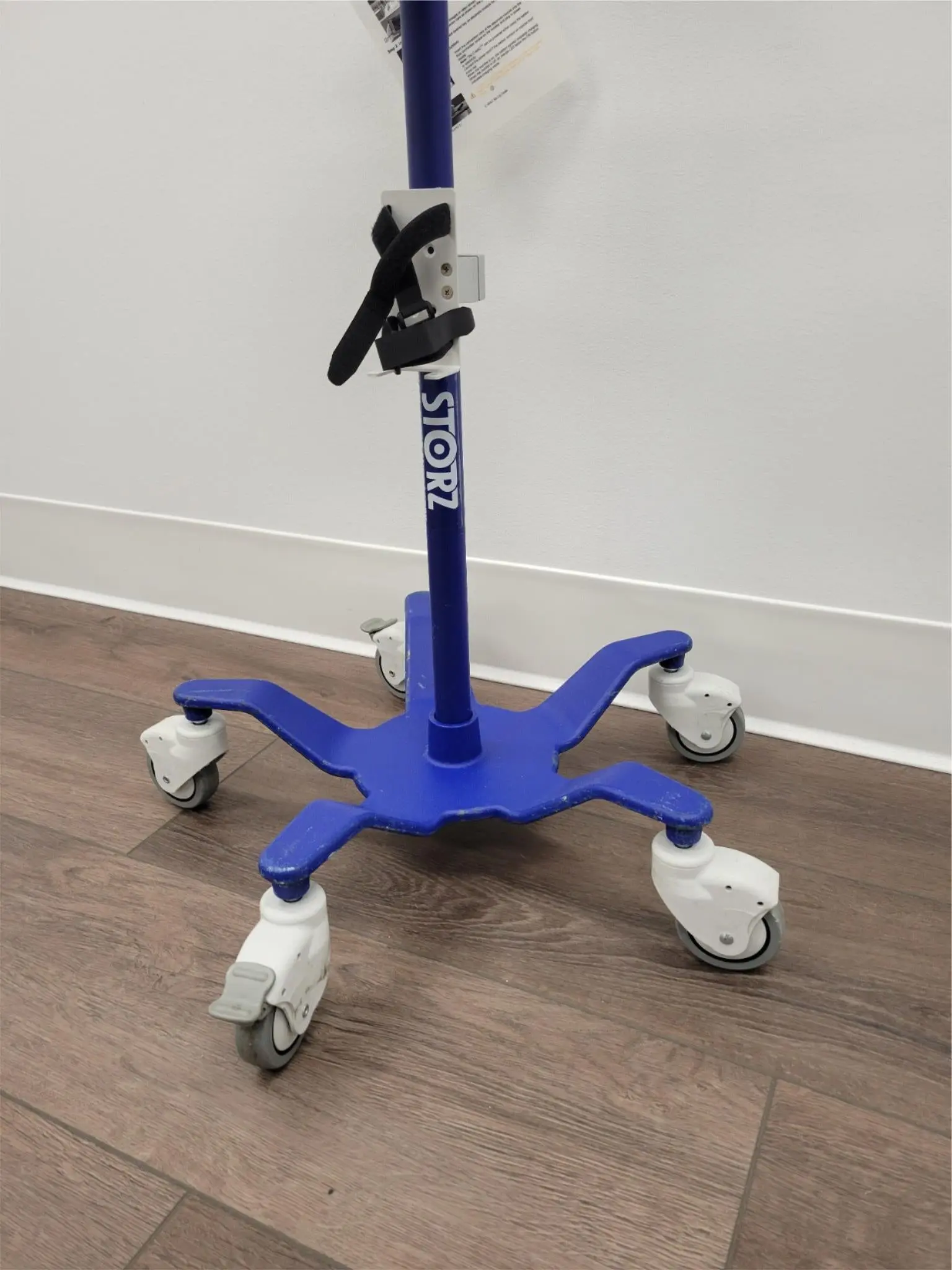 Ambu FMP030-REAM aView Pulmonary Endoscopy System w/ Power Adapter Rolling Stand - Image 5