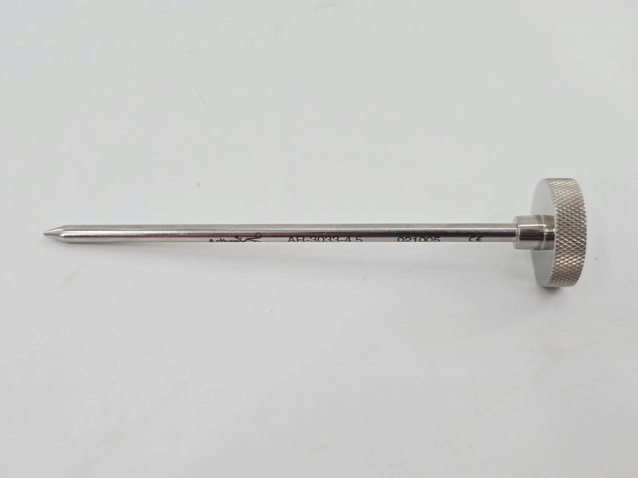 Arthrex AR-3032-4.5 4.5mm Cutter Cannula w/ AR-3033-4.5 Blunt Obturator, Adapter - Image 3