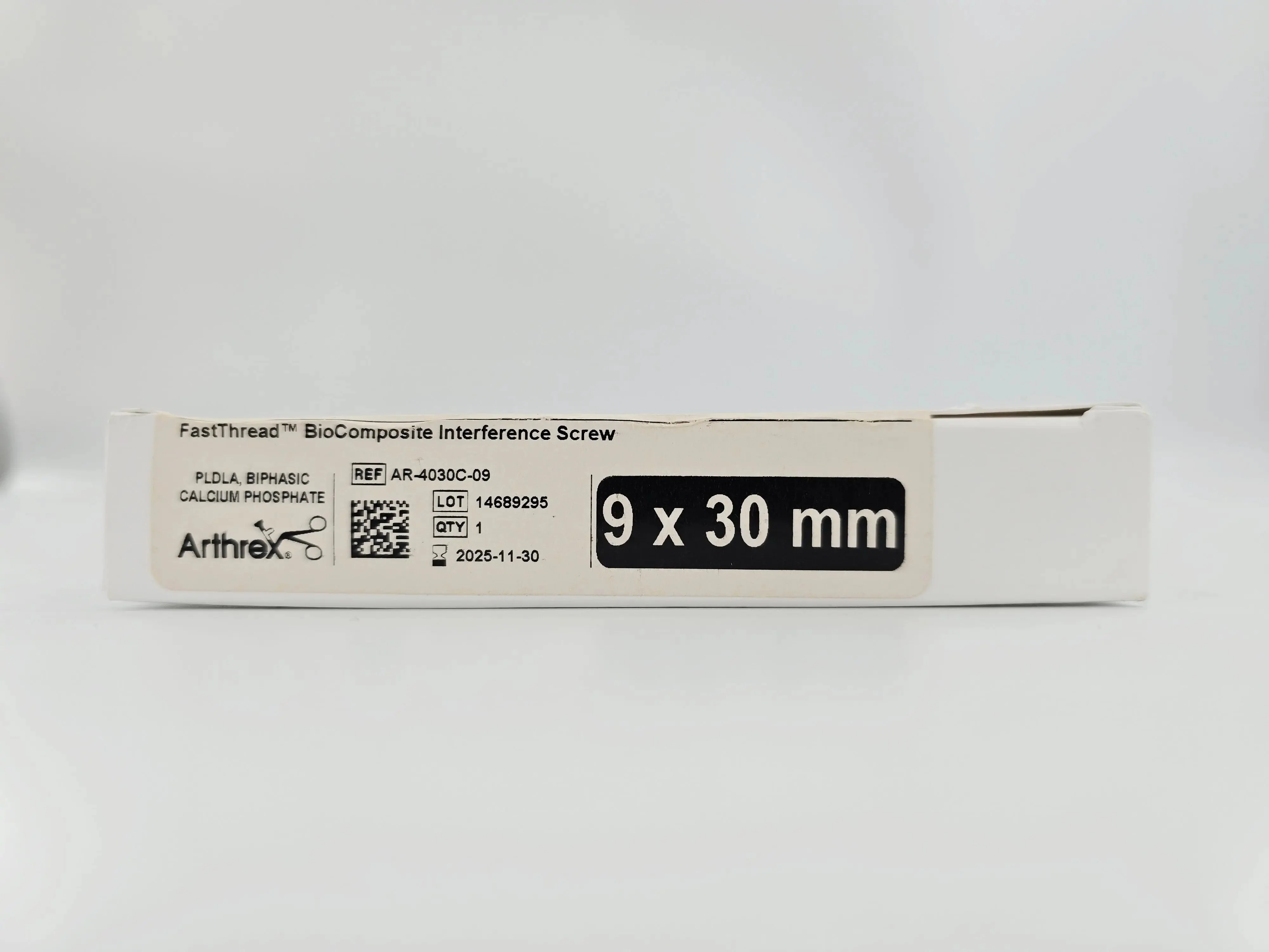 Arthrex AR-4030C-09 FastThread BioComposite Interference Screw Vented 9x30mm 1/EA - Image 3