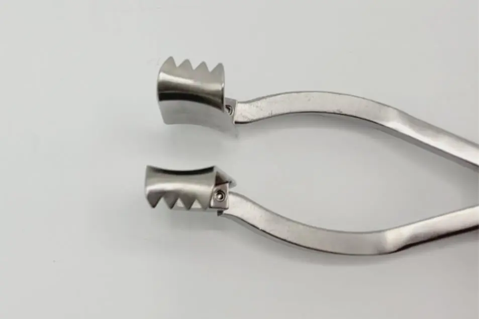 Arthrex AR-8170 Modular Soft Tissue Retractor w/ AR-8170-50 Blades 7" - Image 4