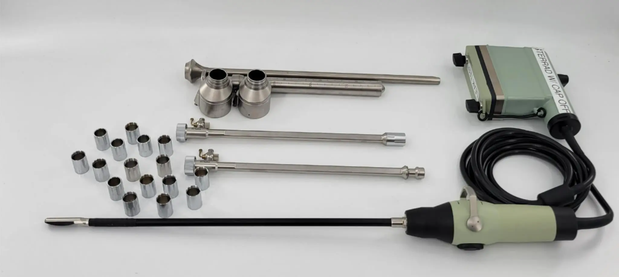 BK Medical 8666-RF 5-12 MHz 4-Way Laparoscopic Ultrasound Transducer w/ Access. - Image 2