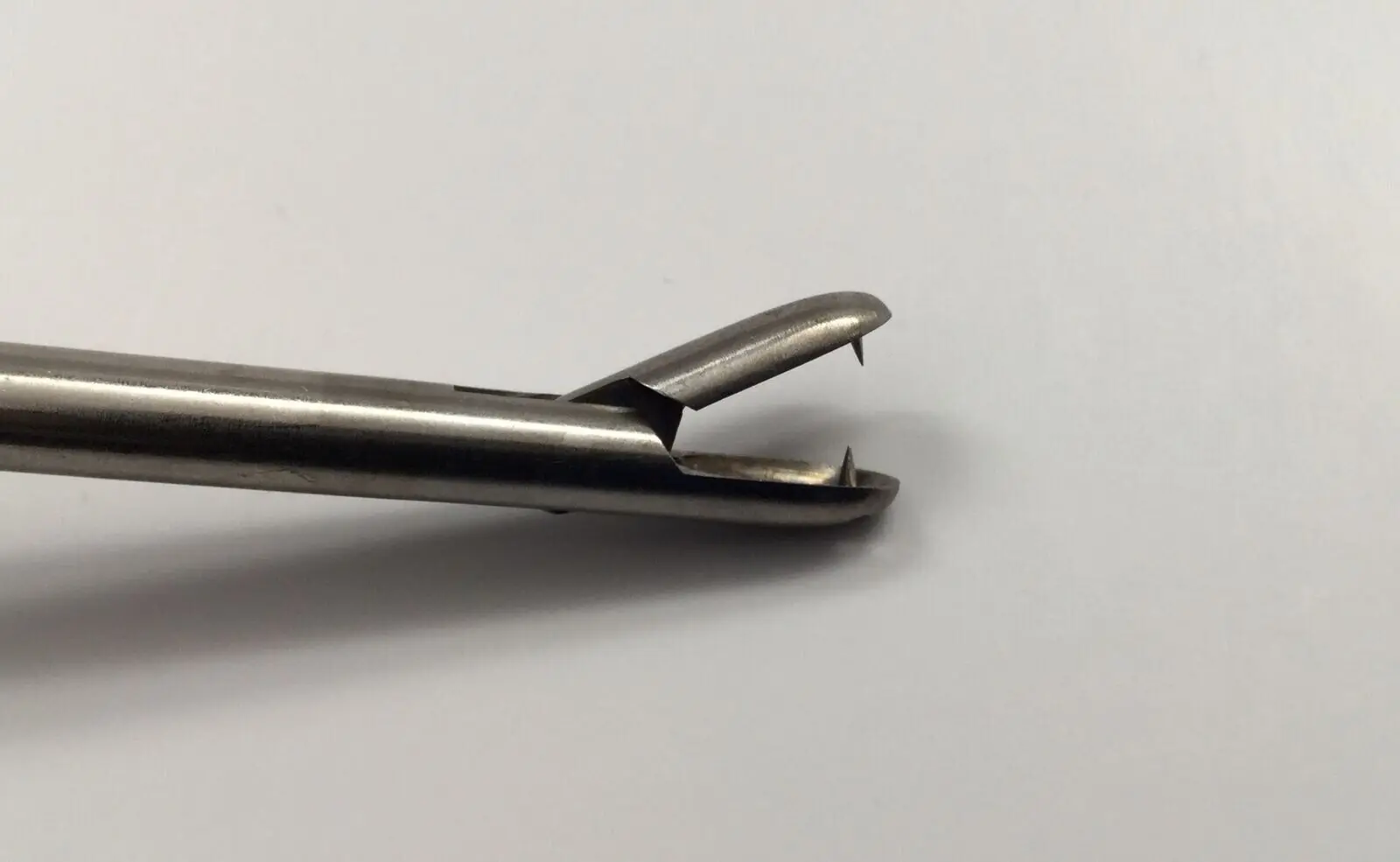 Cabot Medical FO 1227 B2 Endoscopic Surgical 4mm Biopsy Spoon with Spike 17" - Image 3