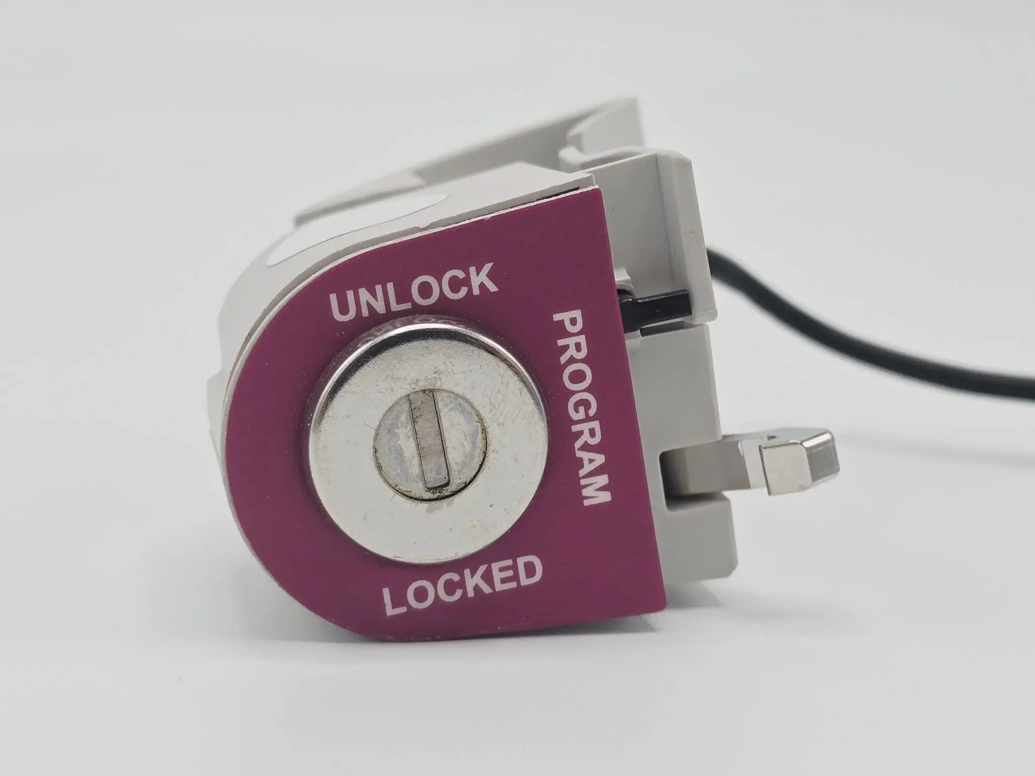 Carefusion Alaris 3-Position Key Switch Assembly Unlock Control Module - Image 2