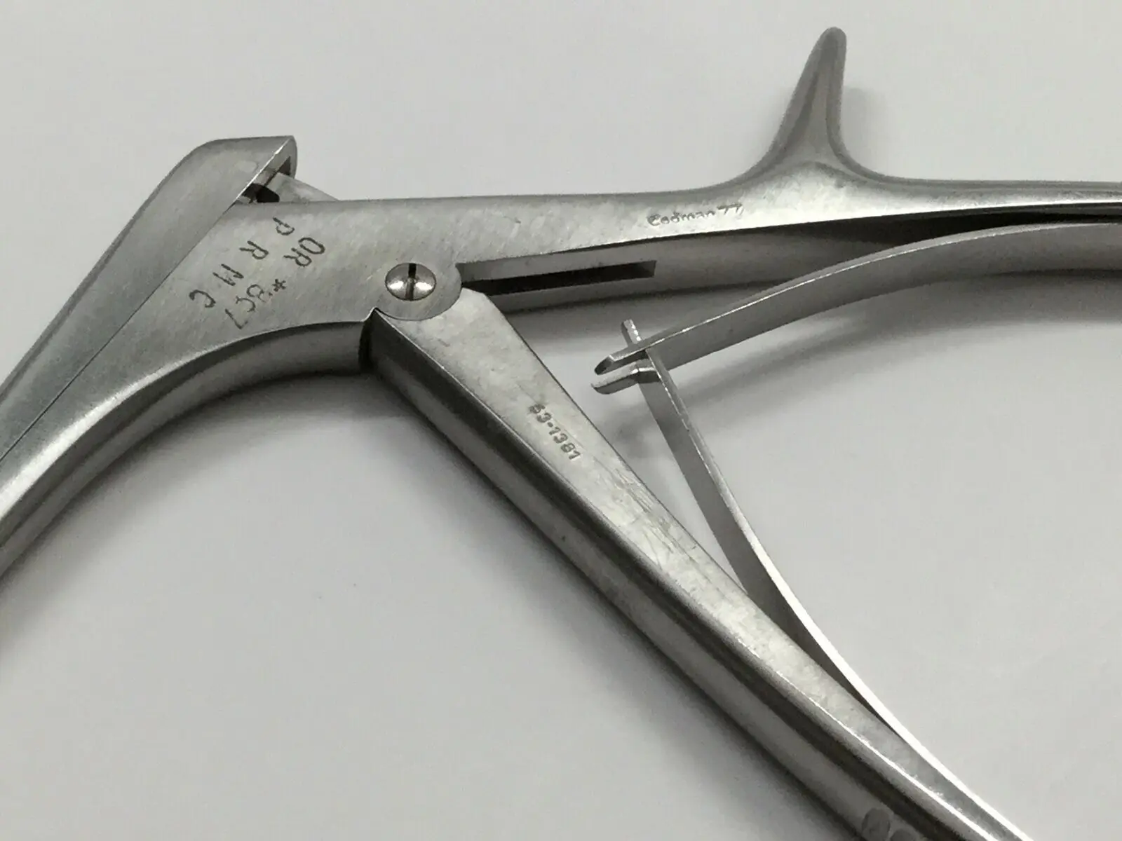 Codman 53-1381 Schlesinger Surgical Rongeur 5mm - Image 3