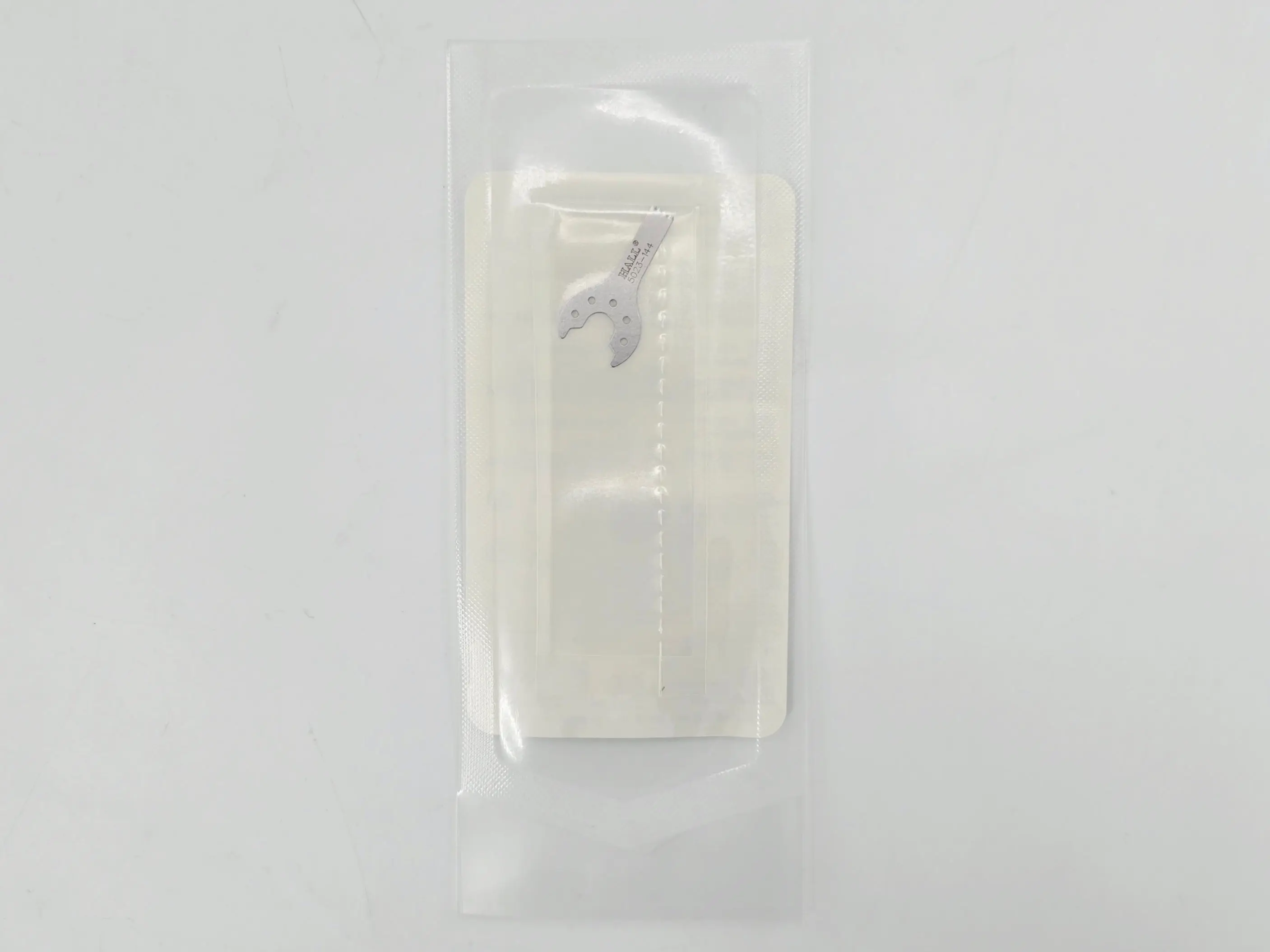 ConMed 5023-144 Micro Sagittal Blade Fine 5.5mm x 18.5mm x 0.4mm 1/EA - Image 3