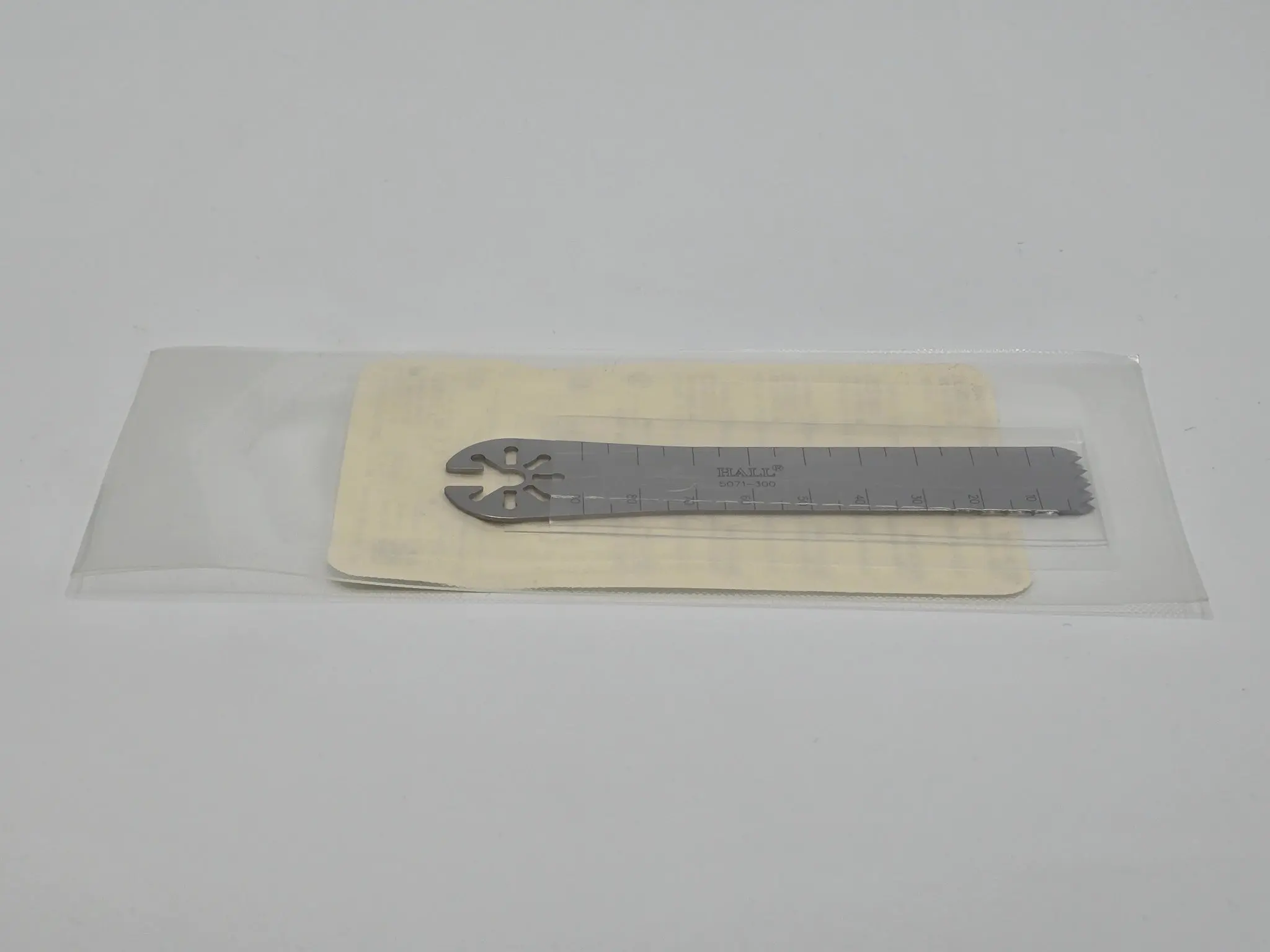 Conmed 5071-300 Intrex Large Bone Oscillating Saw Blade 19.5 X 90 X 0.89 MM NEW - Image 2