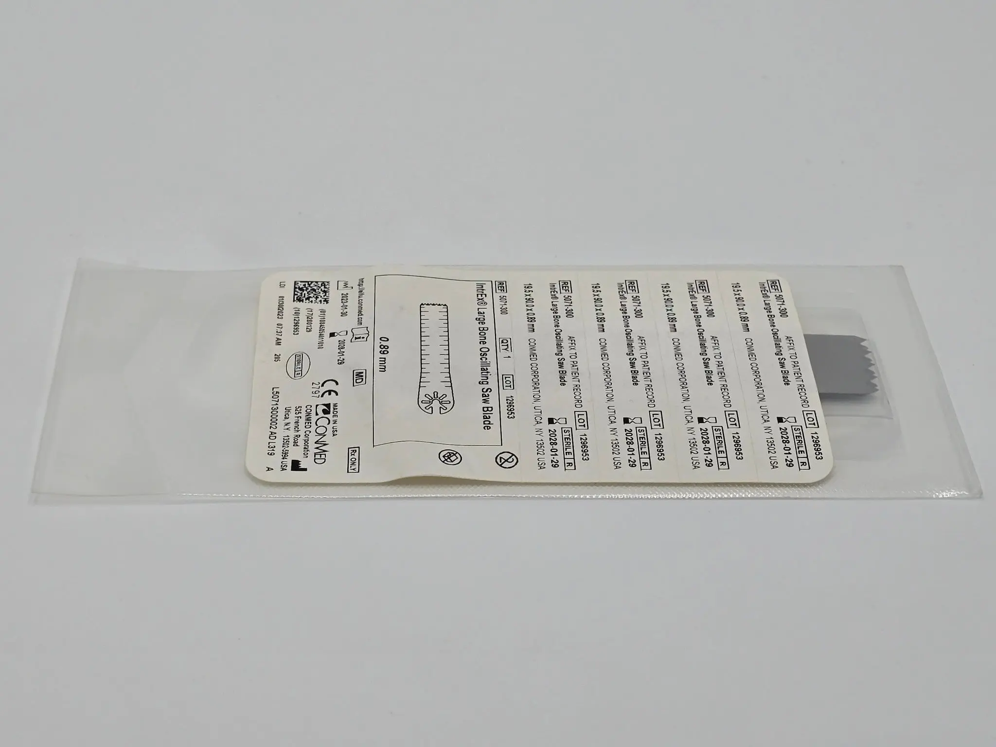Conmed 5071-300 Intrex Large Bone Oscillating Saw Blade 19.5 X 90 X 0.89 MM NEW - Image 3