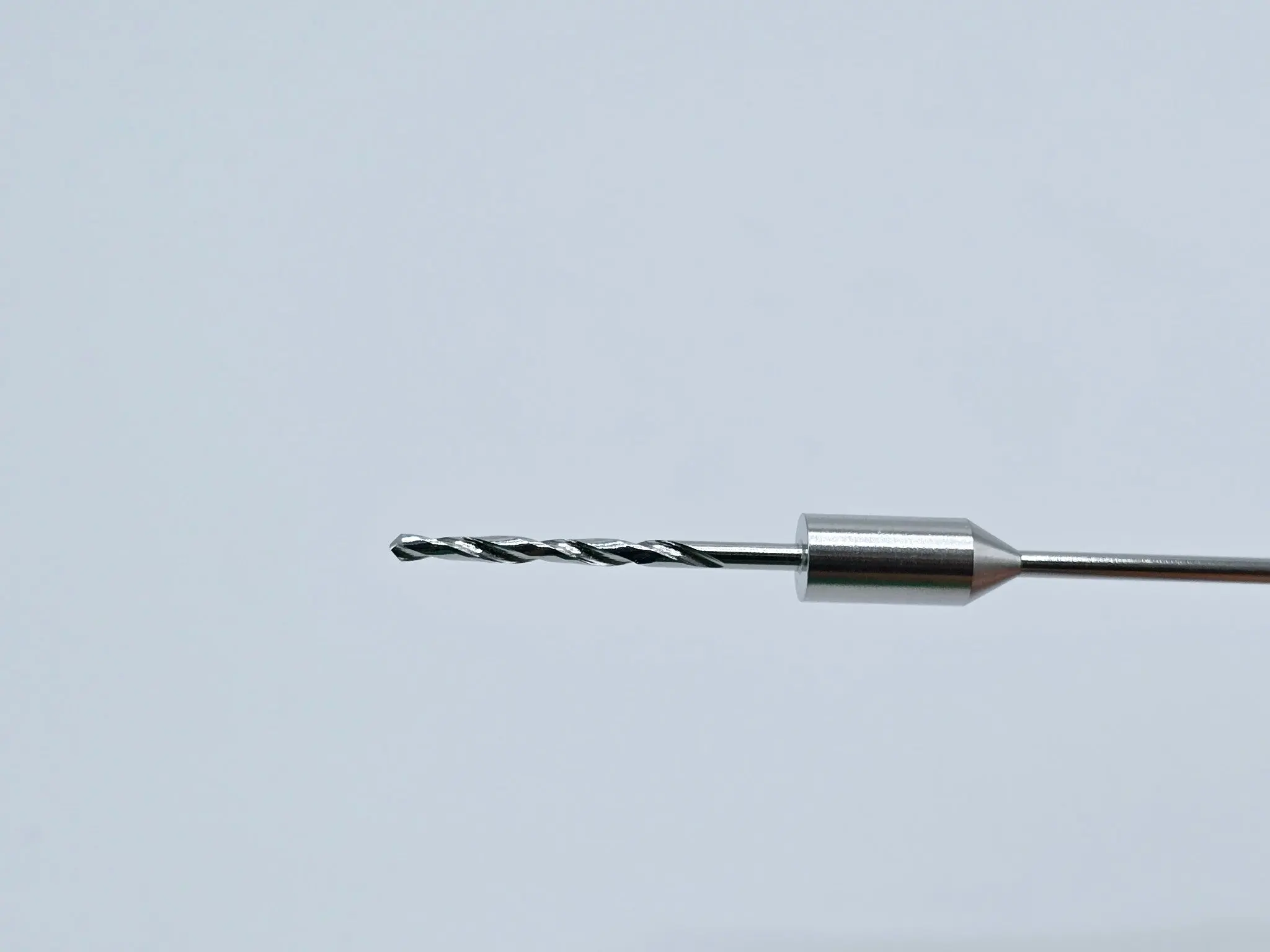 Conmed 8733 Twist Drill Btit w/ Stop 2mm x 127mm - Image 3