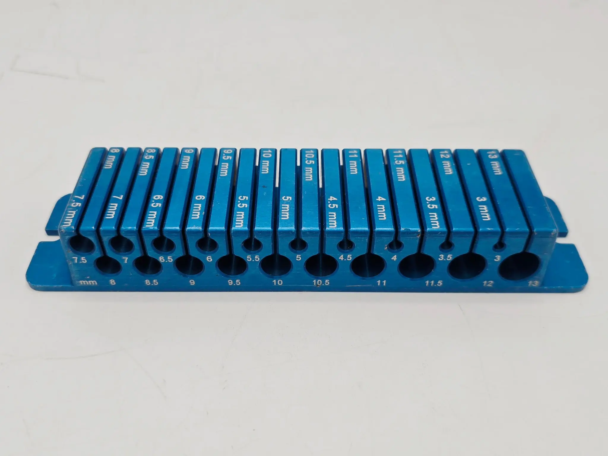 ConMed Concept GraFix Graft Preparation Table w/ Sizing Block & Sizing Ring Set - Image 3