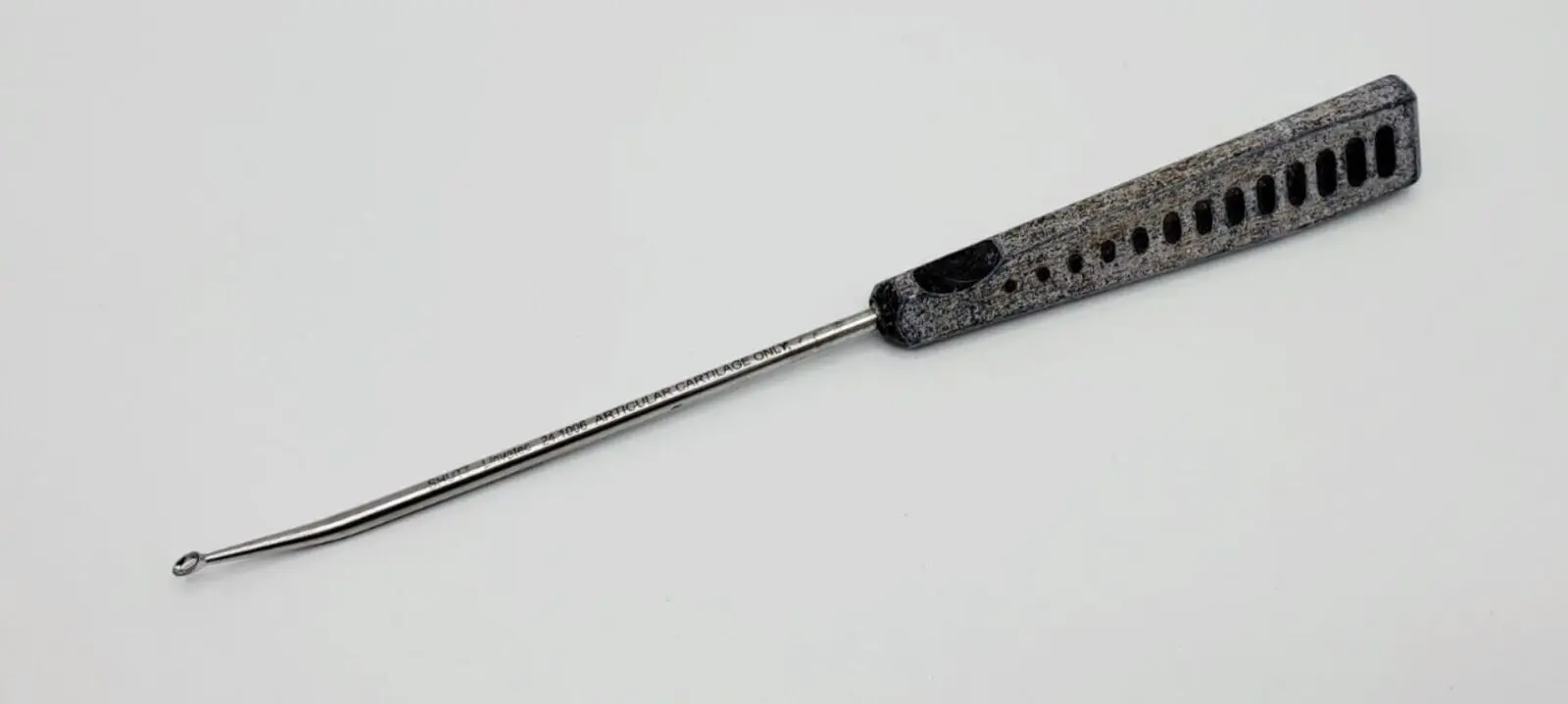 ConMed Linvatec 24.1006 Shutt Curette Cupped 3mm Arthroscopy 9" - Image 2