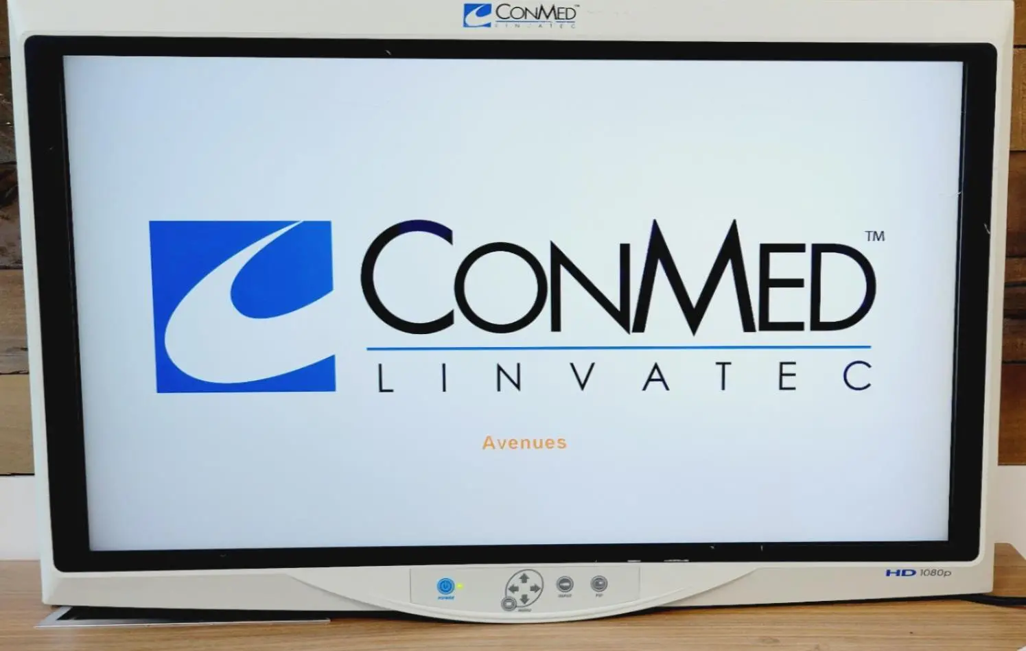 ConMed Linvatec VP4732 32" 1080p LCD Monitor High Definition w/ Power Supply - Image 3