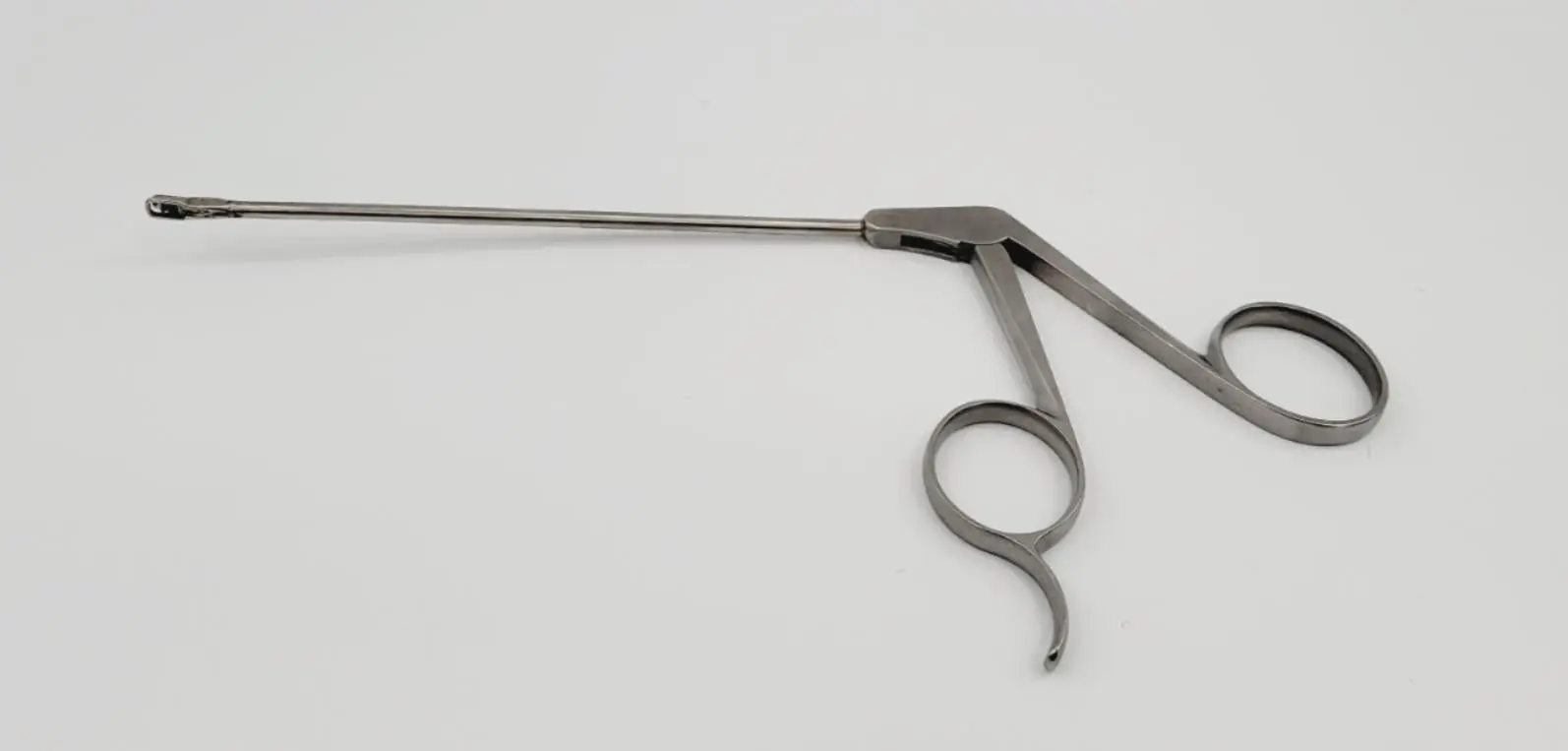 ConMed Shutt Linvatec 31.10034 Aggressor Forceps 3.4mm Straight Arthroscopy 9" - Image 4