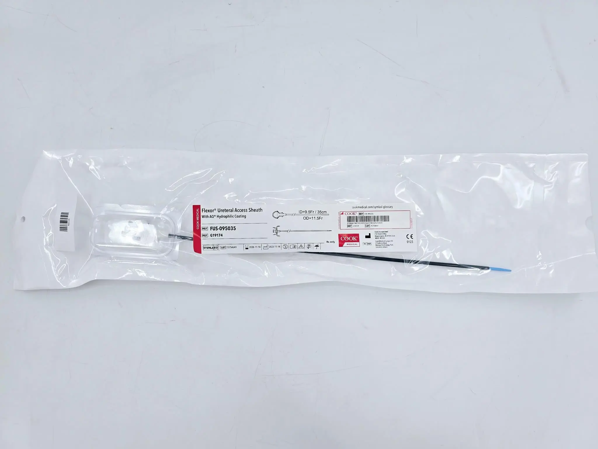 Cook Medical G19174 Flexor Ureteral Access Sheath w/ AQ Hydrophilic Coating 9.5Fr. I.D. 35cm - Image 2