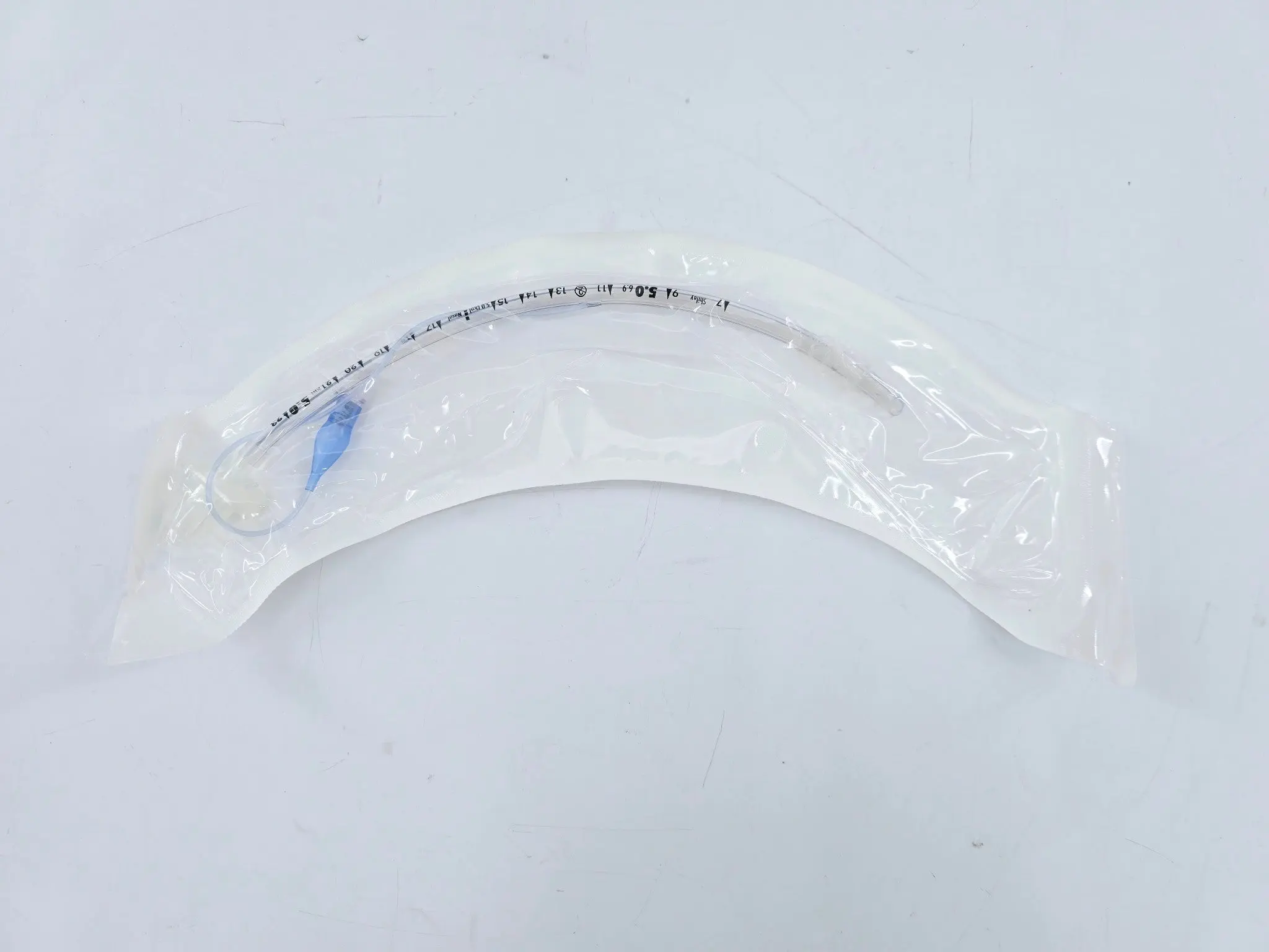 Covidien 86446 Shiley Hi-Lo Oral/Nasal Tracheal Tube Cuffed 5mm I.D. BX/10 - Image 4