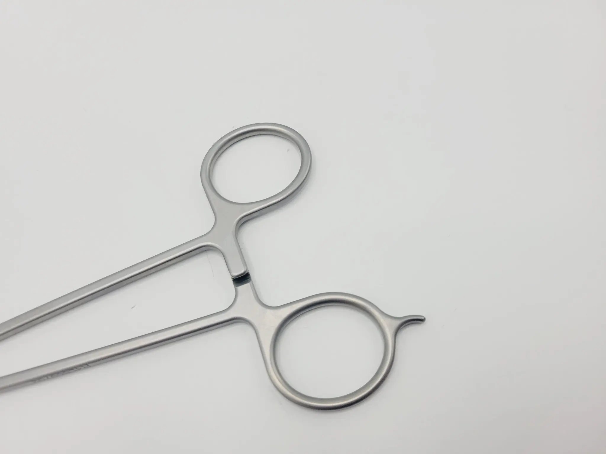Covidien LAM-2439 LigaSure Reusable Vessel Sealing Forceps 2.5cm 8-3/4" - Image 3