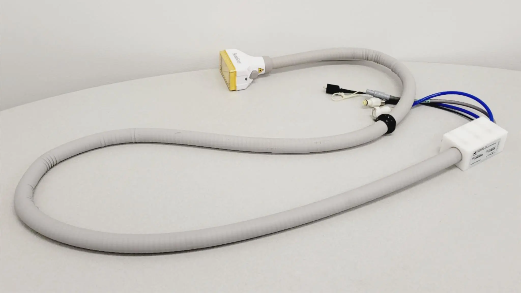 Cynosure R100-7026-100 SculpSure Non-Invasive Body Contouring Applicator REV 04 - Image 5