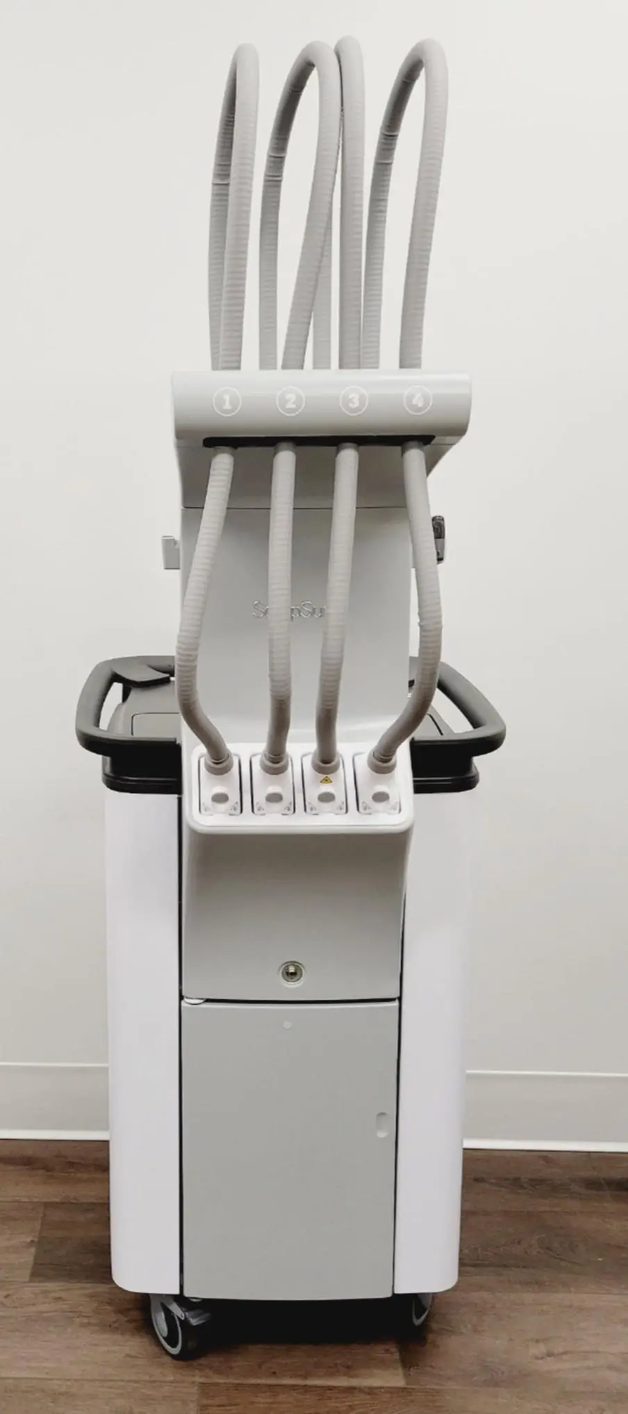 Cynosure SculpSure Non-Invasive Body Contouring System 2019 w/ Pac Key VER 3.1 - Image 7