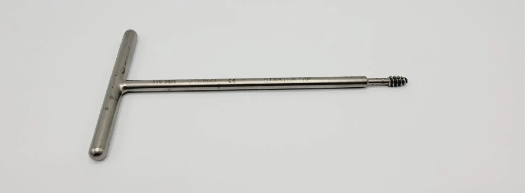 Depuy 219215 Mitek Ratchet Handle w/ Starter Tap Chuck Key & Case - Image 4