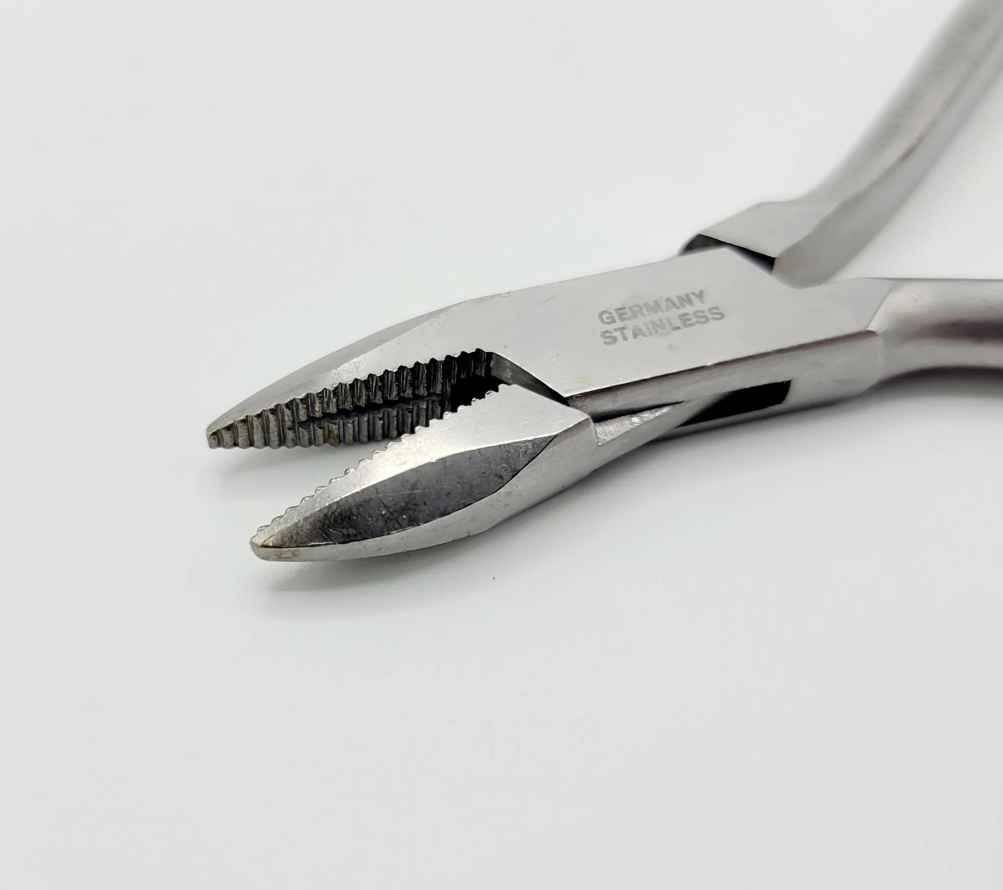 DePuy 2787-00 Flat Nose Pliers Stainless Steel 5mm Orthopedic 6" - Image 3
