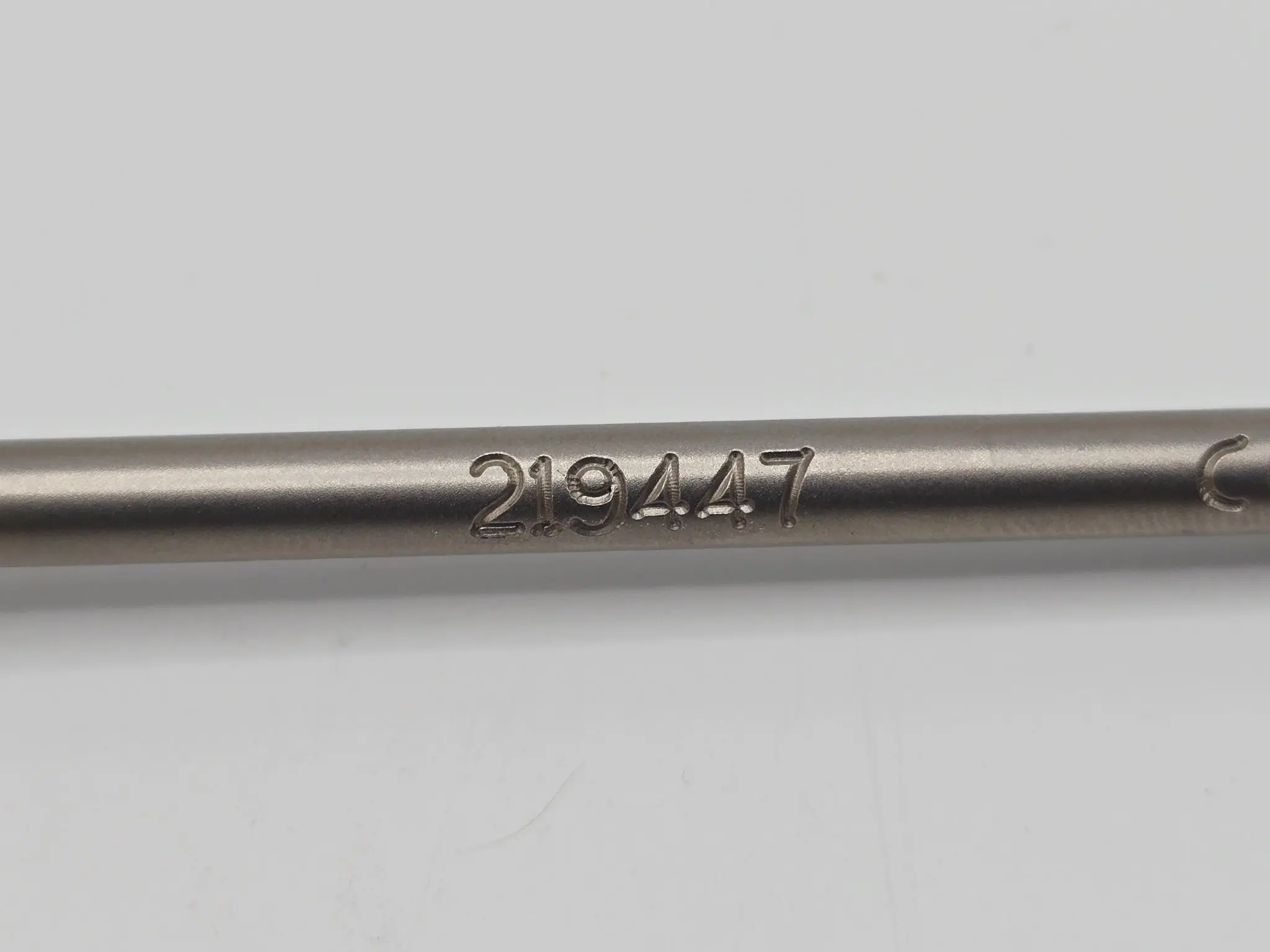 DePuy Mitek 219447 Milagro Cannulated Driver Orthopedic 7-1/2" - Image 4