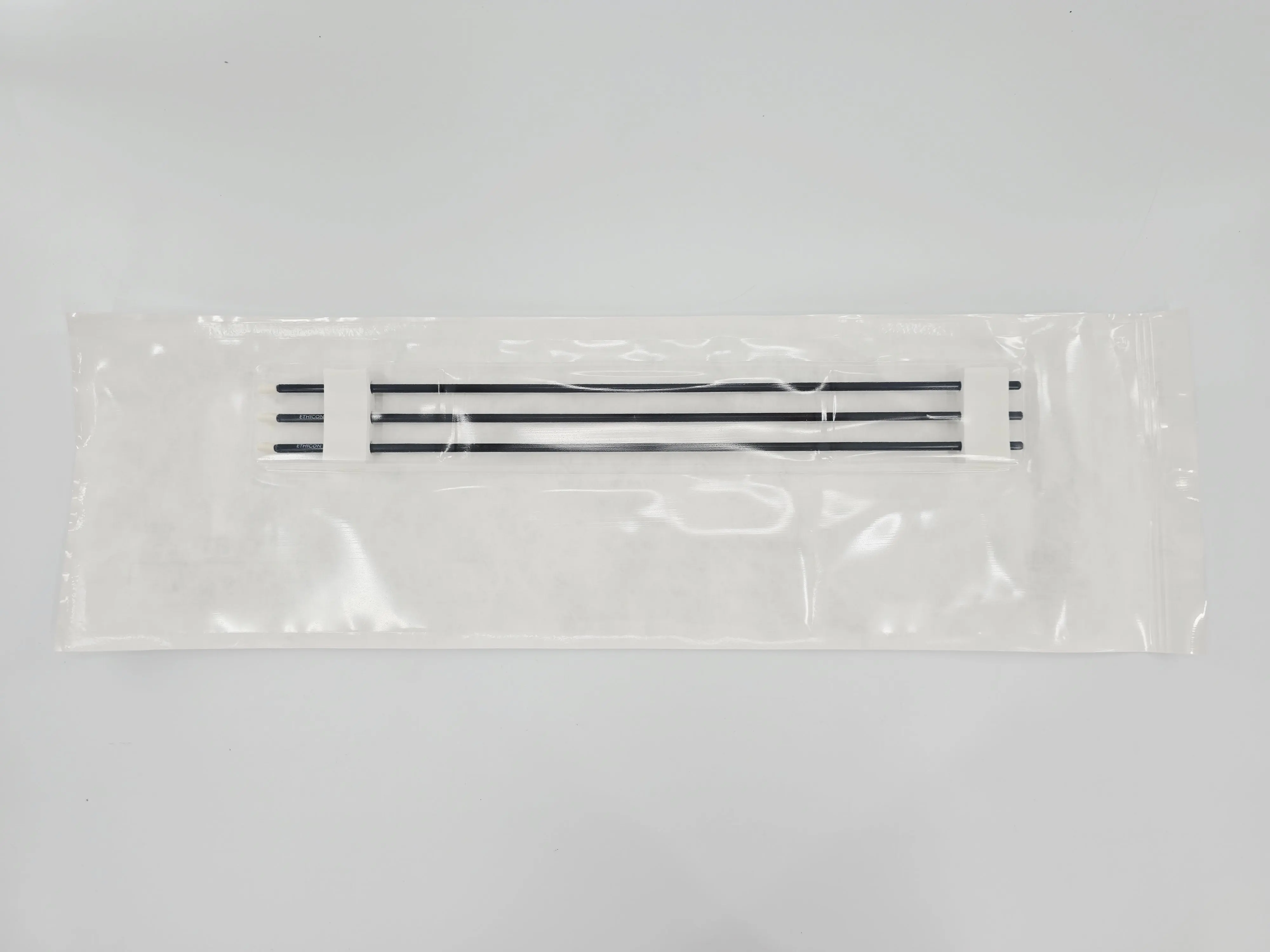 Ethicon BTD05 36 Endopath 5mm Endoscopic Blunt Tip Dissectors (12 Pouches Containing 3 Dissectors Each) - Image 4