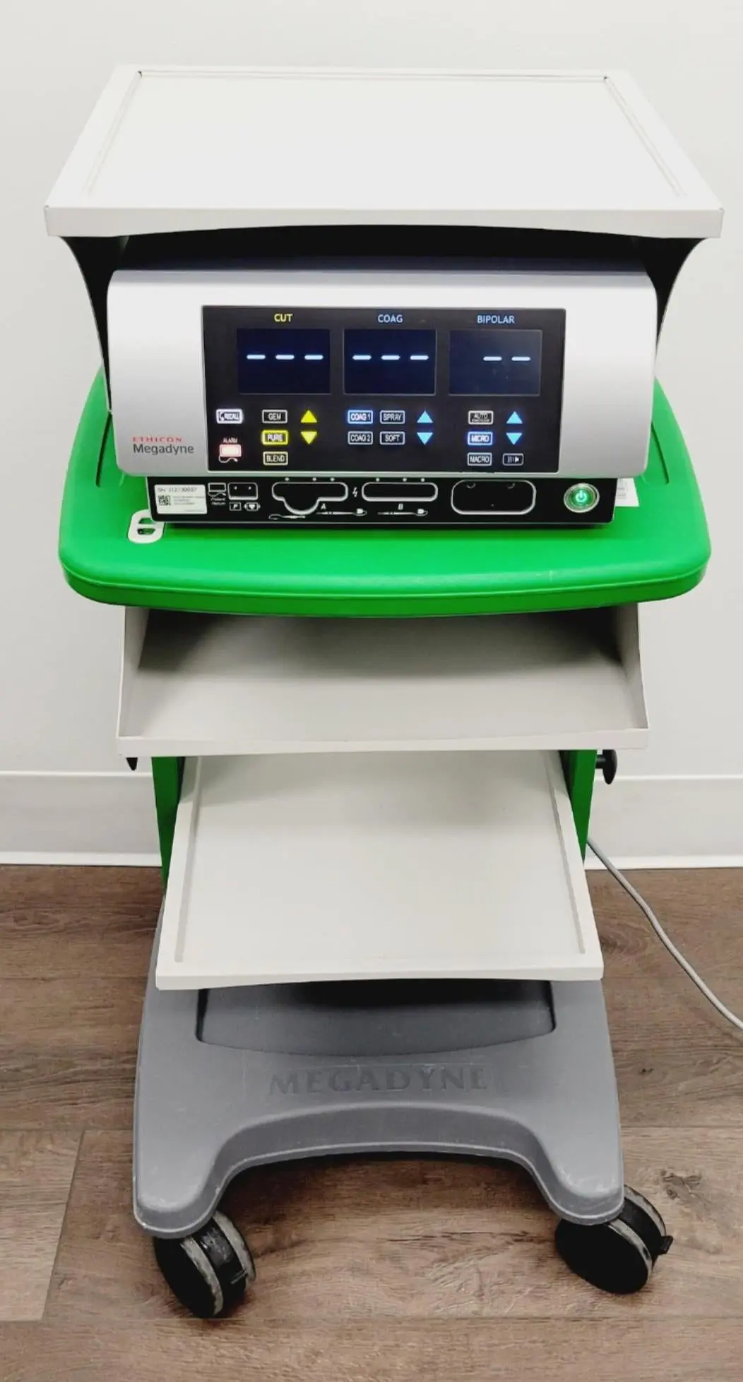 Ethicon Megadyne MEGEN1 Electrosurgical Generator w/ Foot Pedal & Rolling Cart - Image 2