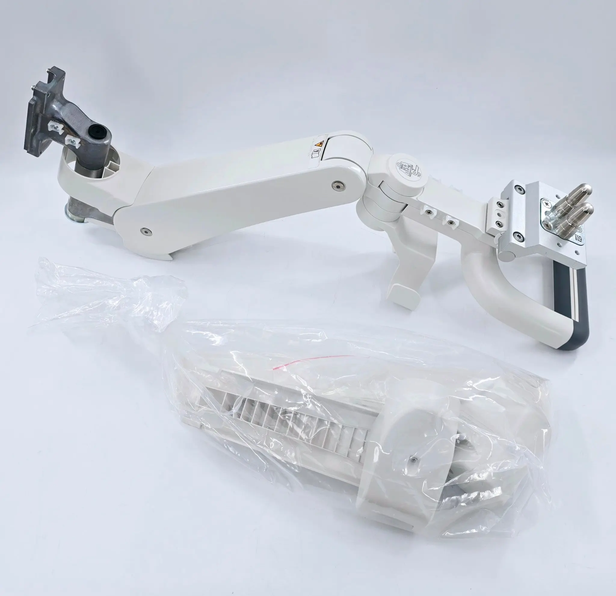 GCX PH-0079-02 Mounting Arm for Philips Intellivue MP20-50, MX400-550 w/ Kit - Image 2