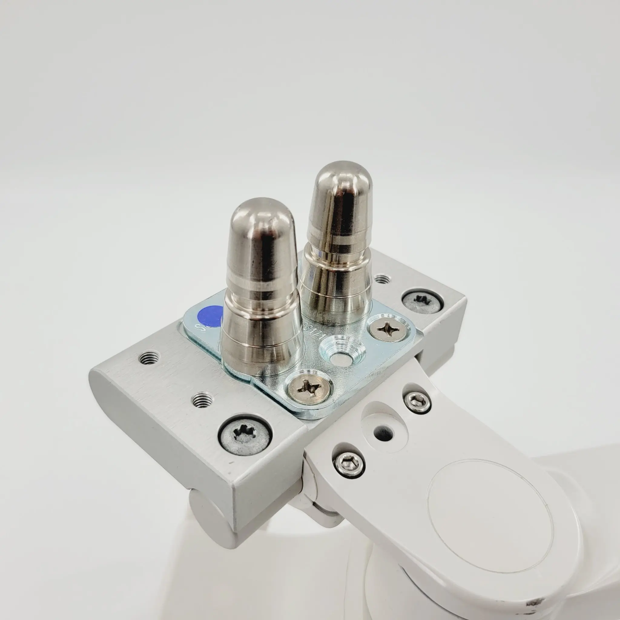 GCX WMM-0001-01B M Series Mounting Arm with Fang Max Load 60Lb - Image 4