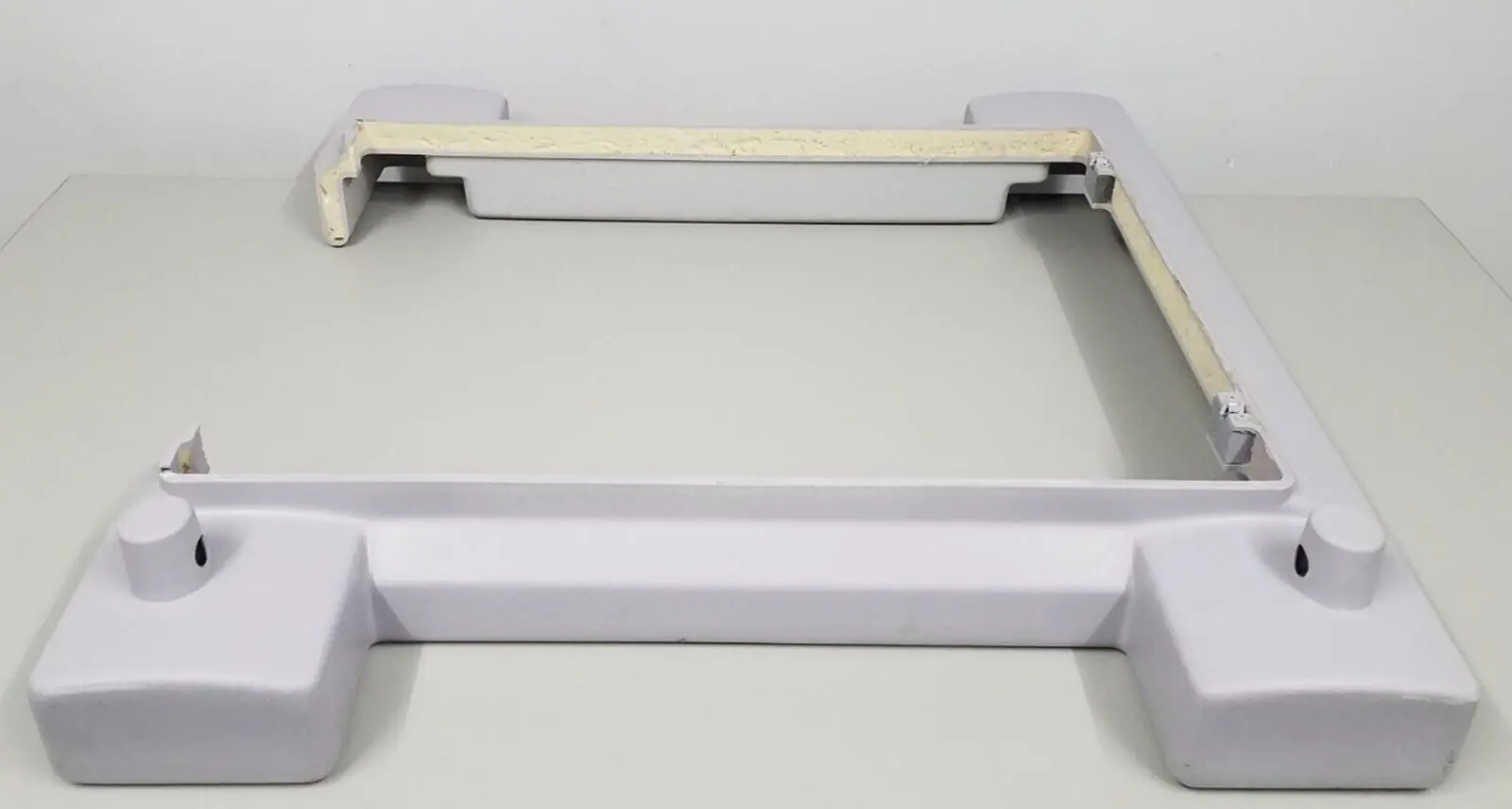 GE 23477-003 OEC ESP C Arm Cart Base Frame - Image 3