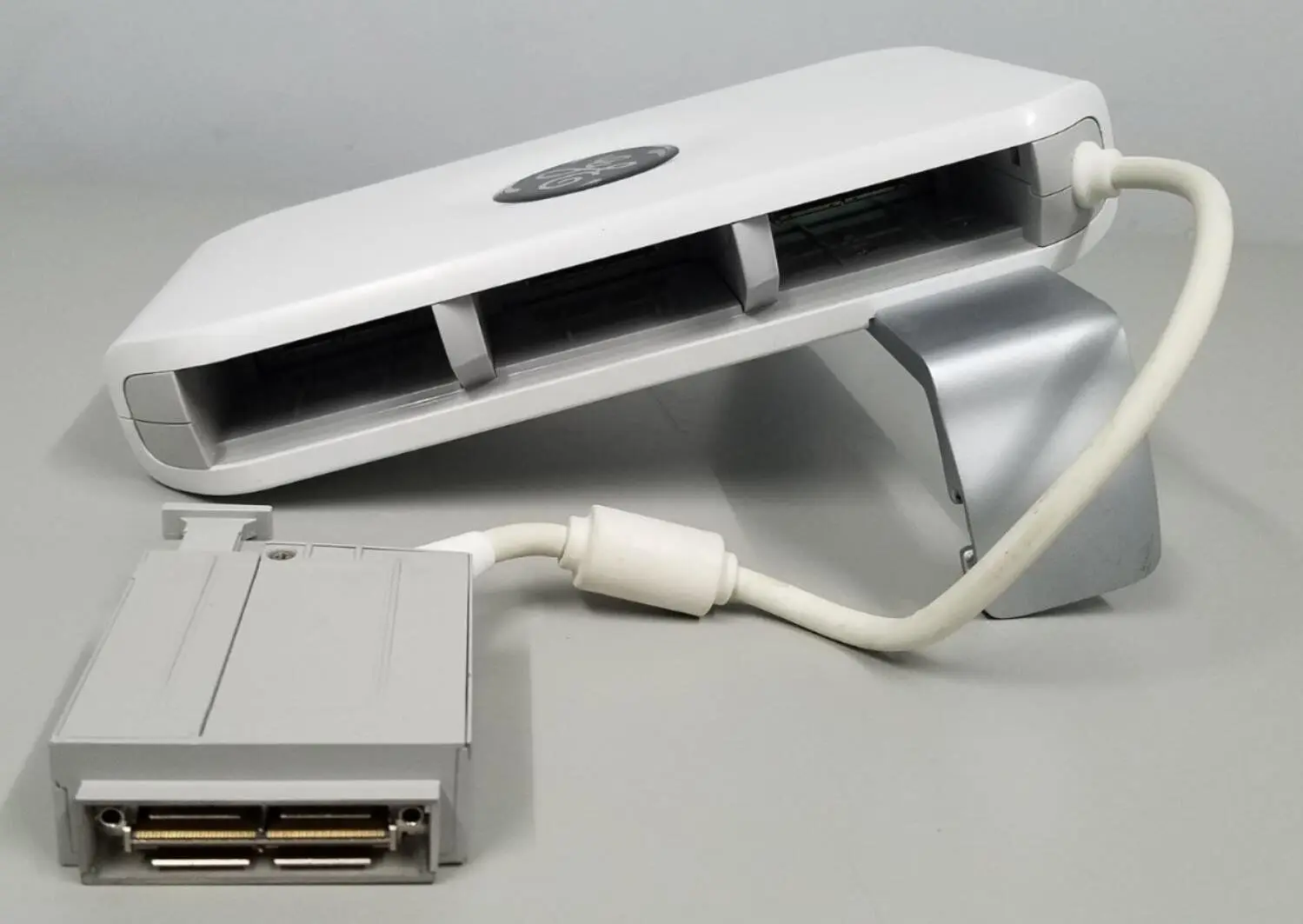 GE 5440423 3-Probe Port Box - Image 3