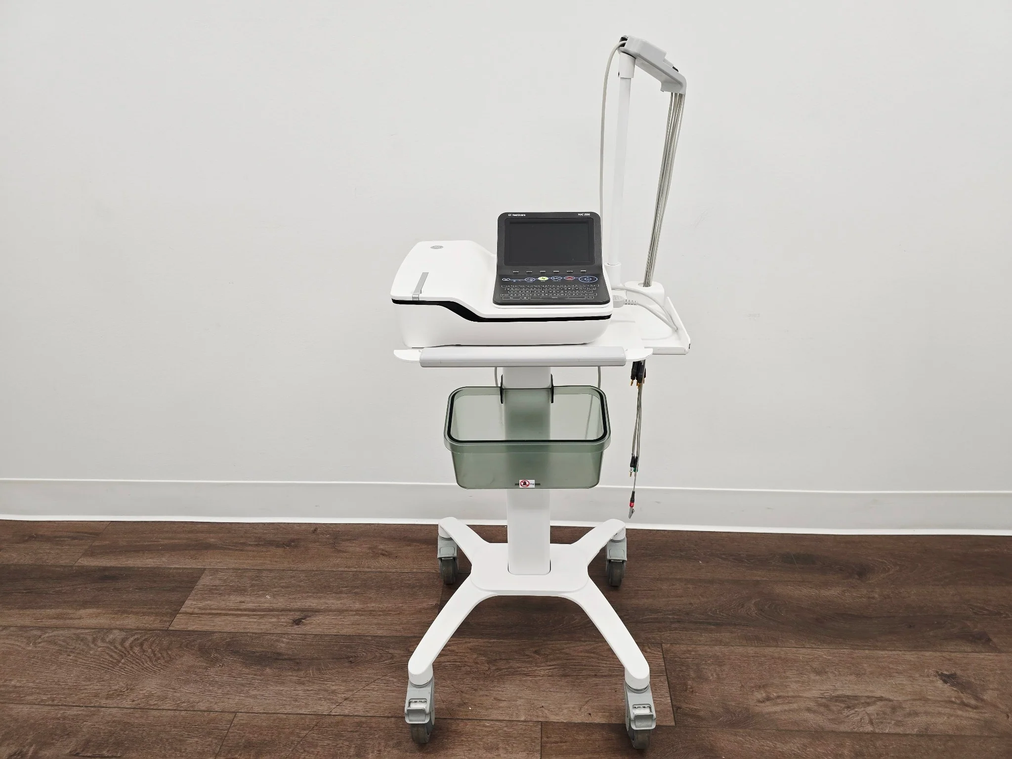 GE Healthcare MAC 2000 12-Lead Resting ECG System w/ Cart & Accessories - Image 3