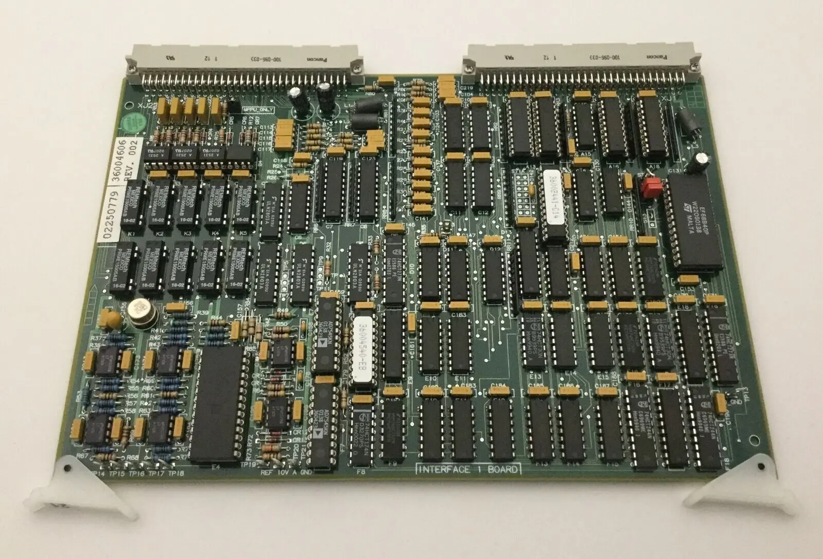 GE Innova 2000 Cath-Lab 36004606 Rev 002 Interface Board - Image 2