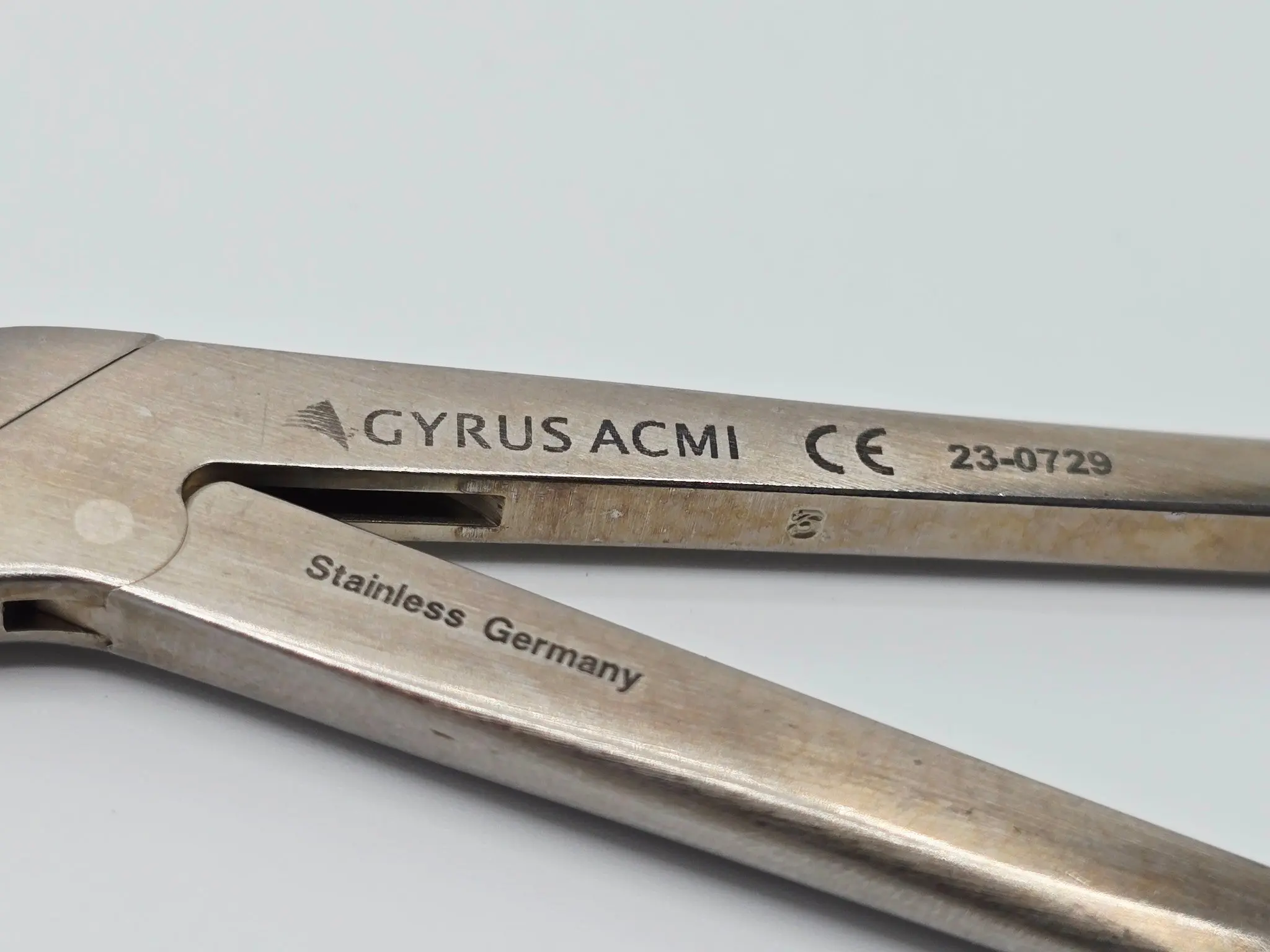 Gyrus ACMI 23-0729 4mm Laprascopic Rat-Tooth Forceps 42cm - Image 6