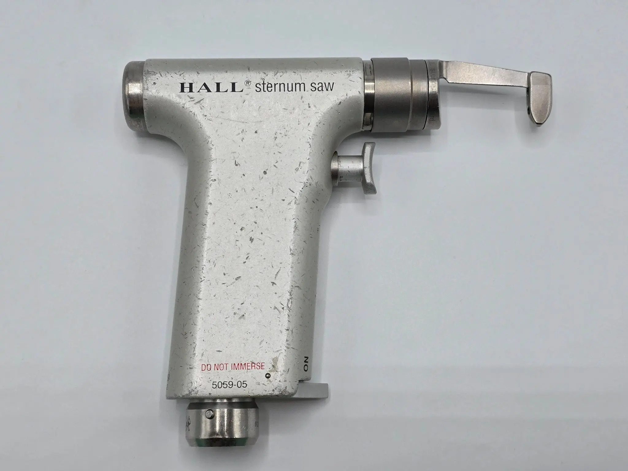 Hall 5059-05 Sternum Saw Handpiece w/ 5059-06 Sternum Guard & 5059-07 Wrench - Image 3