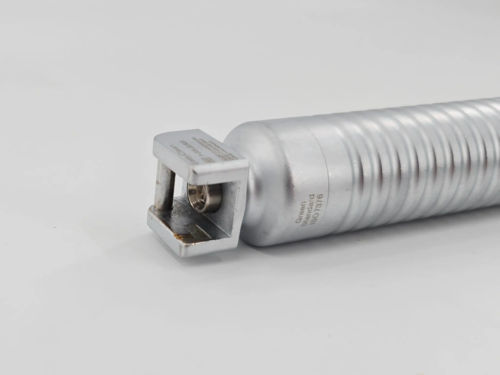 Heine F-008.22.820 EasyClean LED Laryngoscope Blade Handle 6-1/4" - Image 4