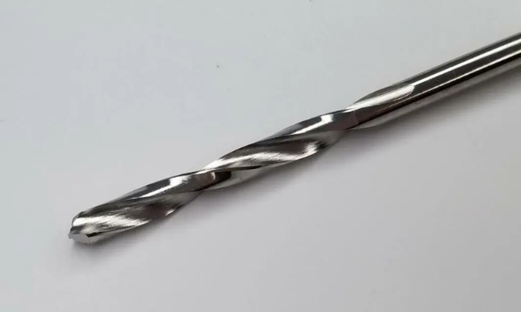 Howmedica 5235-3-851 Orthopedic 5.0mm x 200mm Drill Bit 8" Excellent Condition - Image 3
