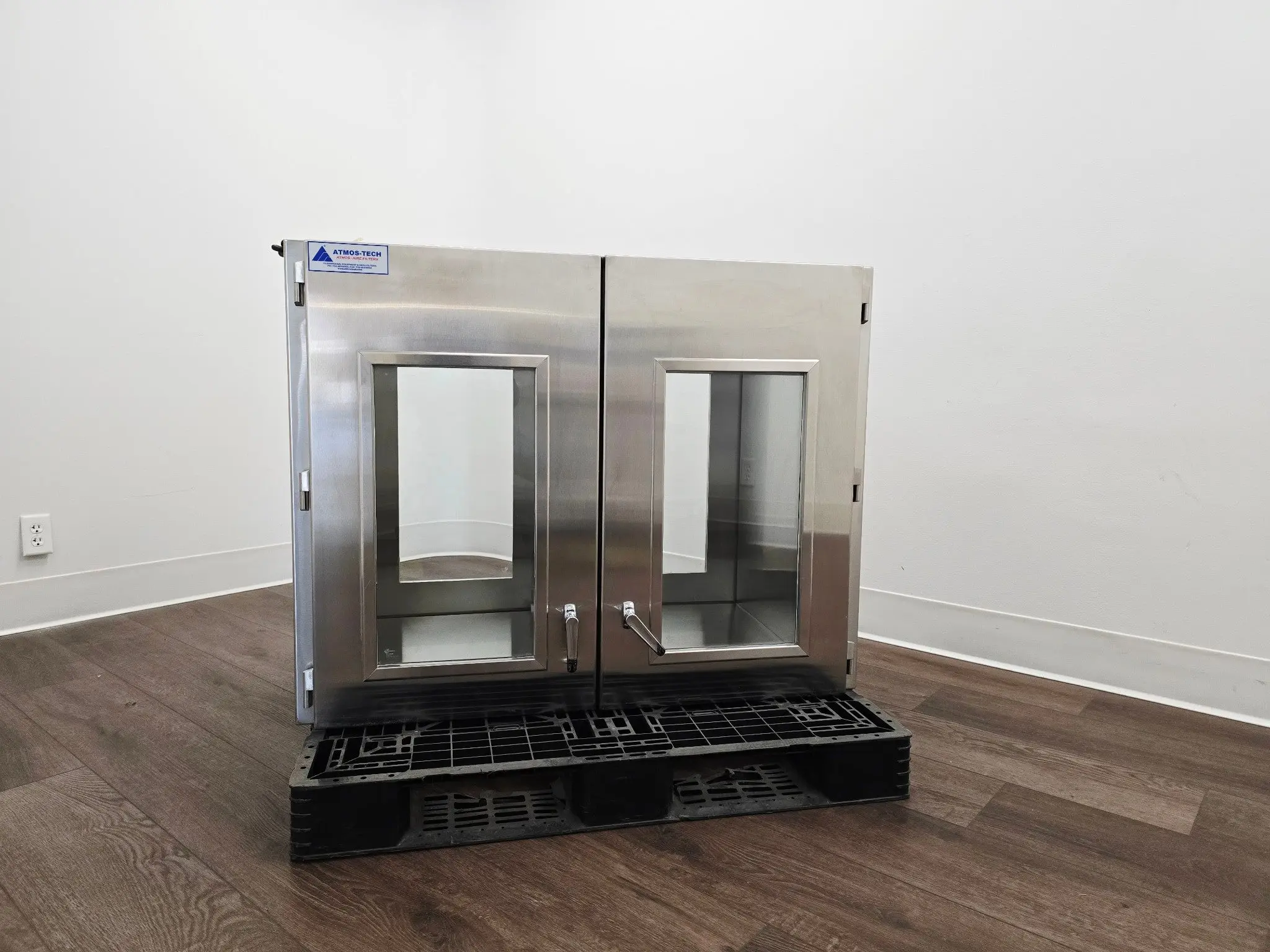 Industrial Stainless Steel Passthrough Cabinet w/Glass Doors Restaurant Wine Bar - Image 10