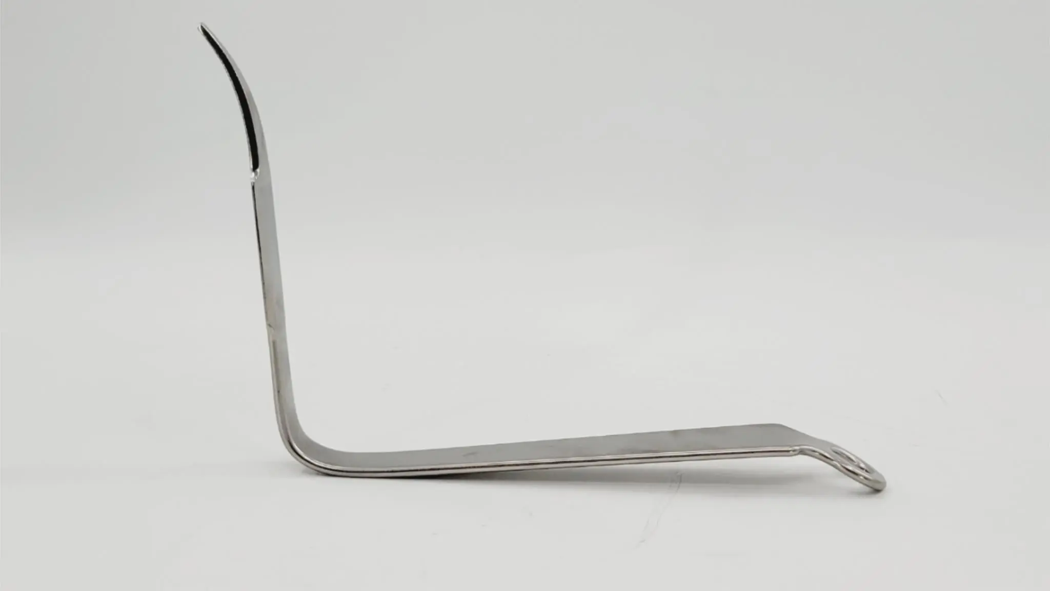 Innomed 7110 Bent Hohmann Retractor for Gluteus Medius Standard 9" - Image 4
