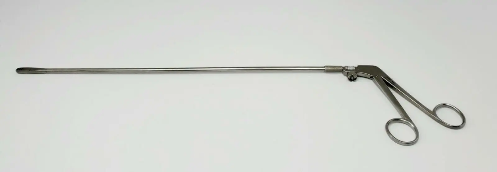 Integra Miltex 28-303 Yeoman Biopsy Forceps Shaft Straight Jaws w/ Teeth 4mm 18-1/4" - Image 2